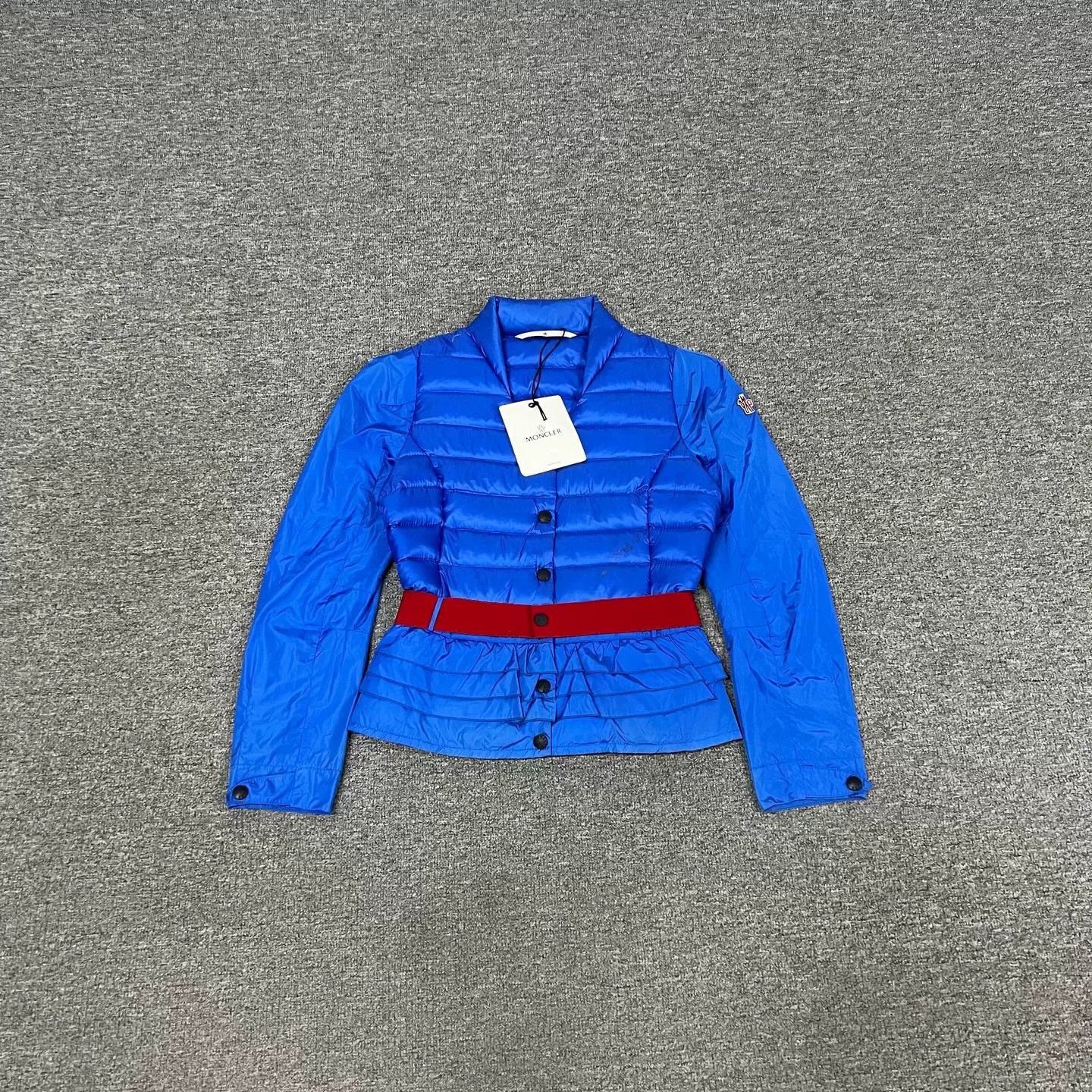 Moncler Moncler Thin Badge Logo Belt Down Jacket Size XS / US 0-2 / IT 36-38 - 1 Thumbnail