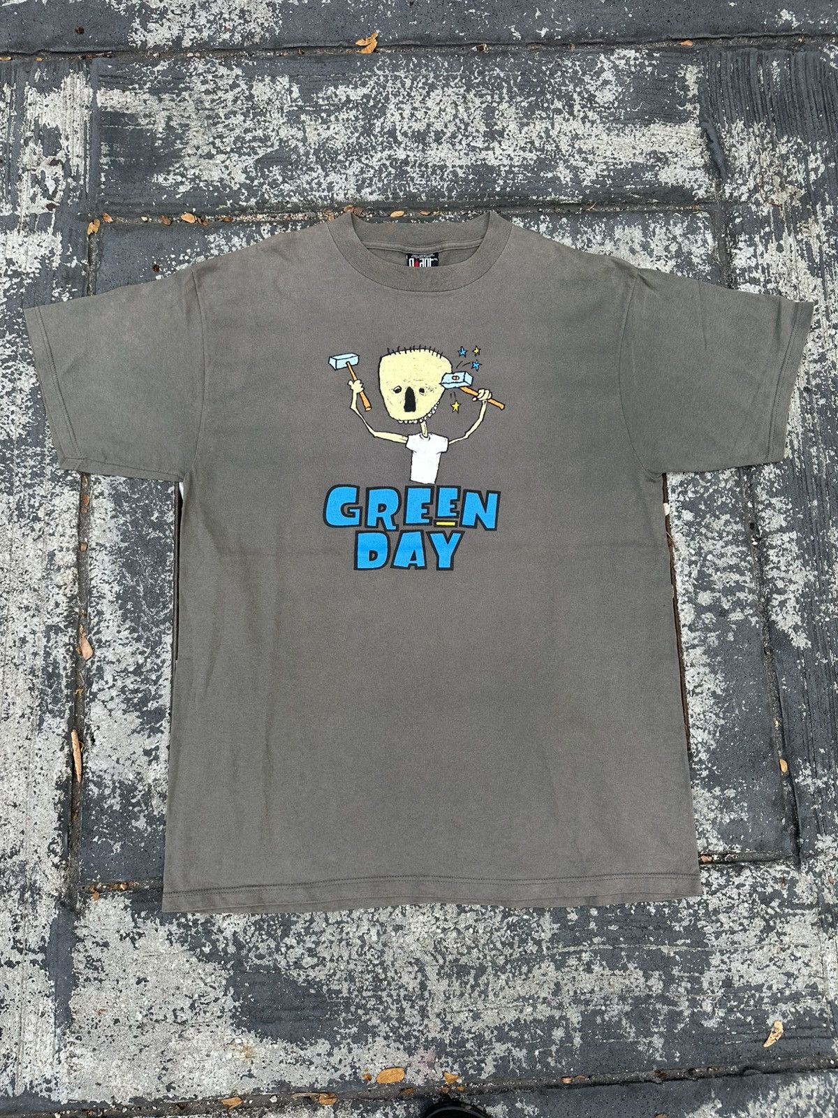 Band Tees Vintage 90’s Green Day Nimrod Band Rock Rare Tshirt USA Size US XL / EU 56 / 4 - 1 Thumbnail