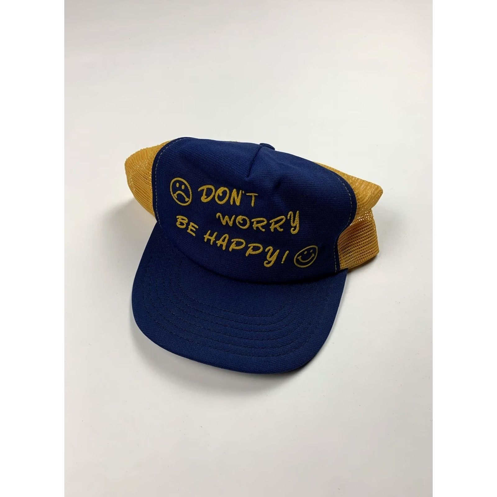 Industrie VINTAGE Don’t Worry Be Happy Puff Print Trucker Snapback Hat Cap 80s 90s USA Blue Adjustable Unisex Adults Mens Womens Boys Girls Size ONE SIZE - 2 Thumbnail