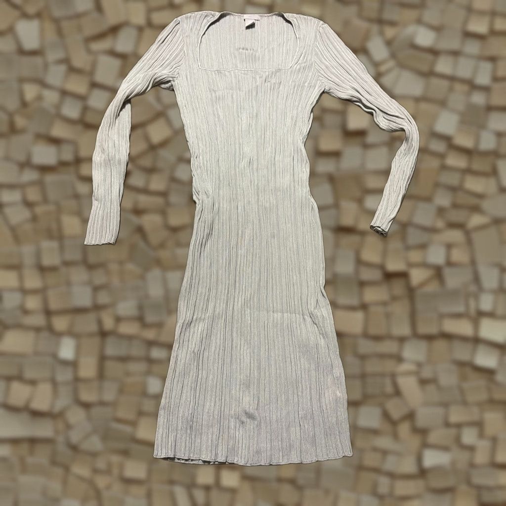 H&M H&M Dress Women's Large Gray Long Sleeve Square Neck Maxi Dress Size L / US 10 / IT 46 - 1 Thumbnail