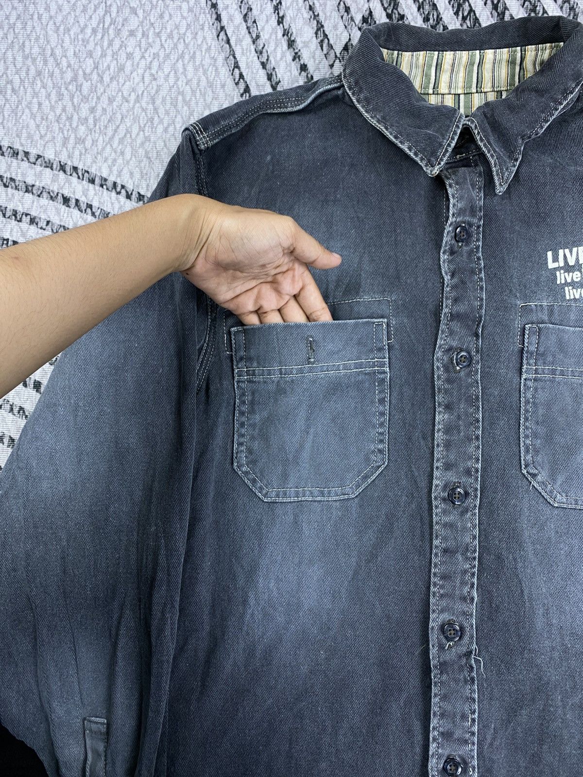 Japanese Brand Vintage Town & Country Washed Grey Button Up Shirt Size US M / EU 48-50 / 2 - 7 Thumbnail