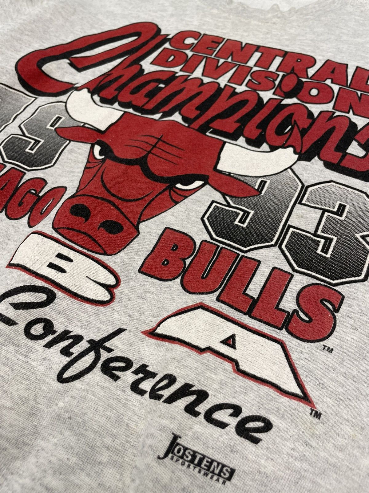 Vintage Chicago Bulls Central Division Champions 1993 Vintage Tag Size US M / EU 48-50 / 2 - 2 Thumbnail