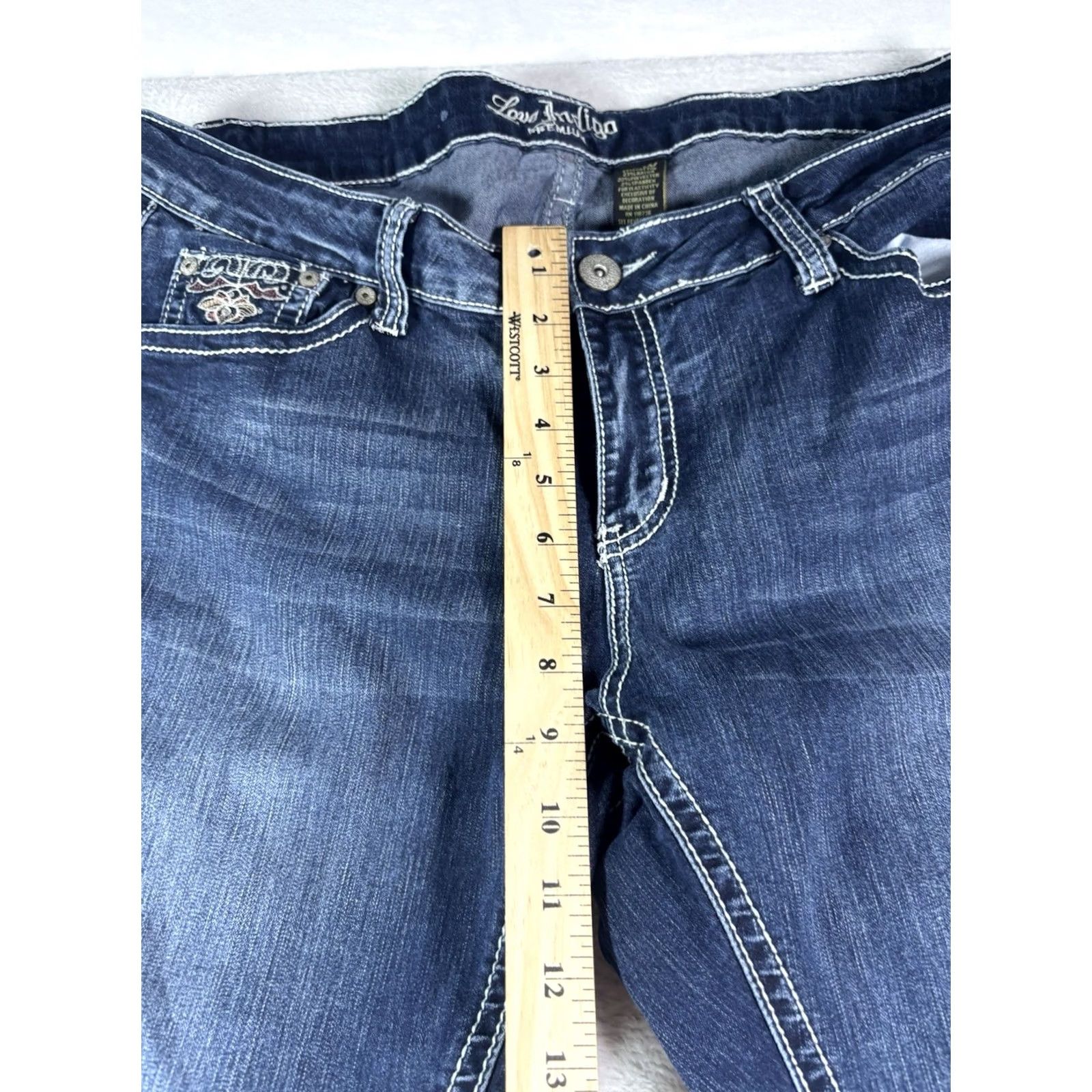 Vintage Love Indigo Premium Jeans Women's Jeans Cropped Dark Wash Embroidered Size 16W Mid Rise 5-Pocket Blue Denim Size 38" / US 16 / IT 52 - 3 Thumbnail