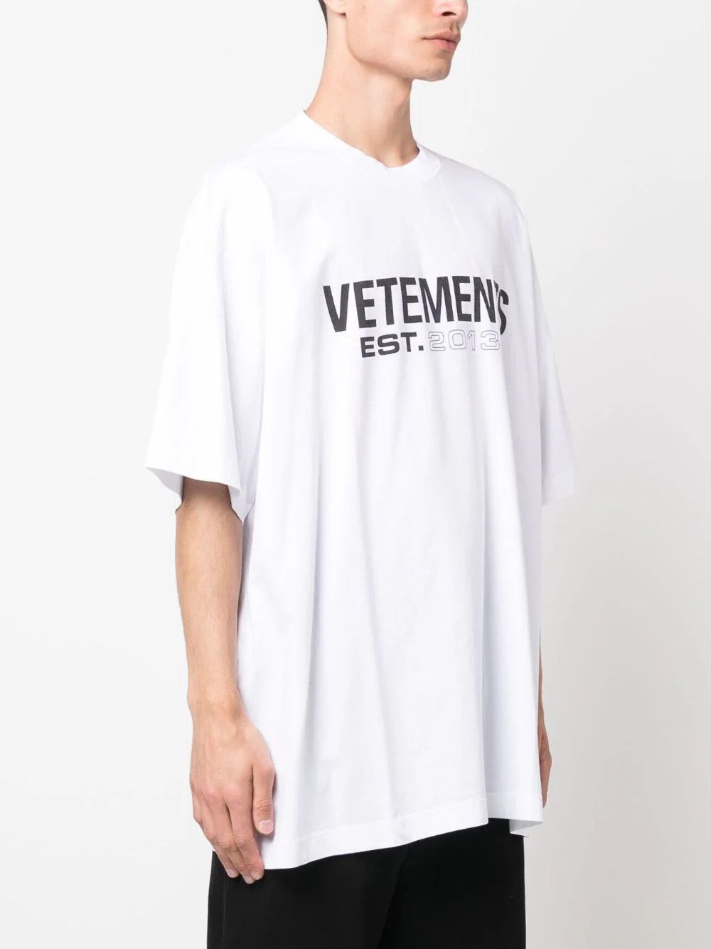 Vetements o1y0924 T-Shirt in White Size US M / EU 48-50 / 2 - 3 Thumbnail