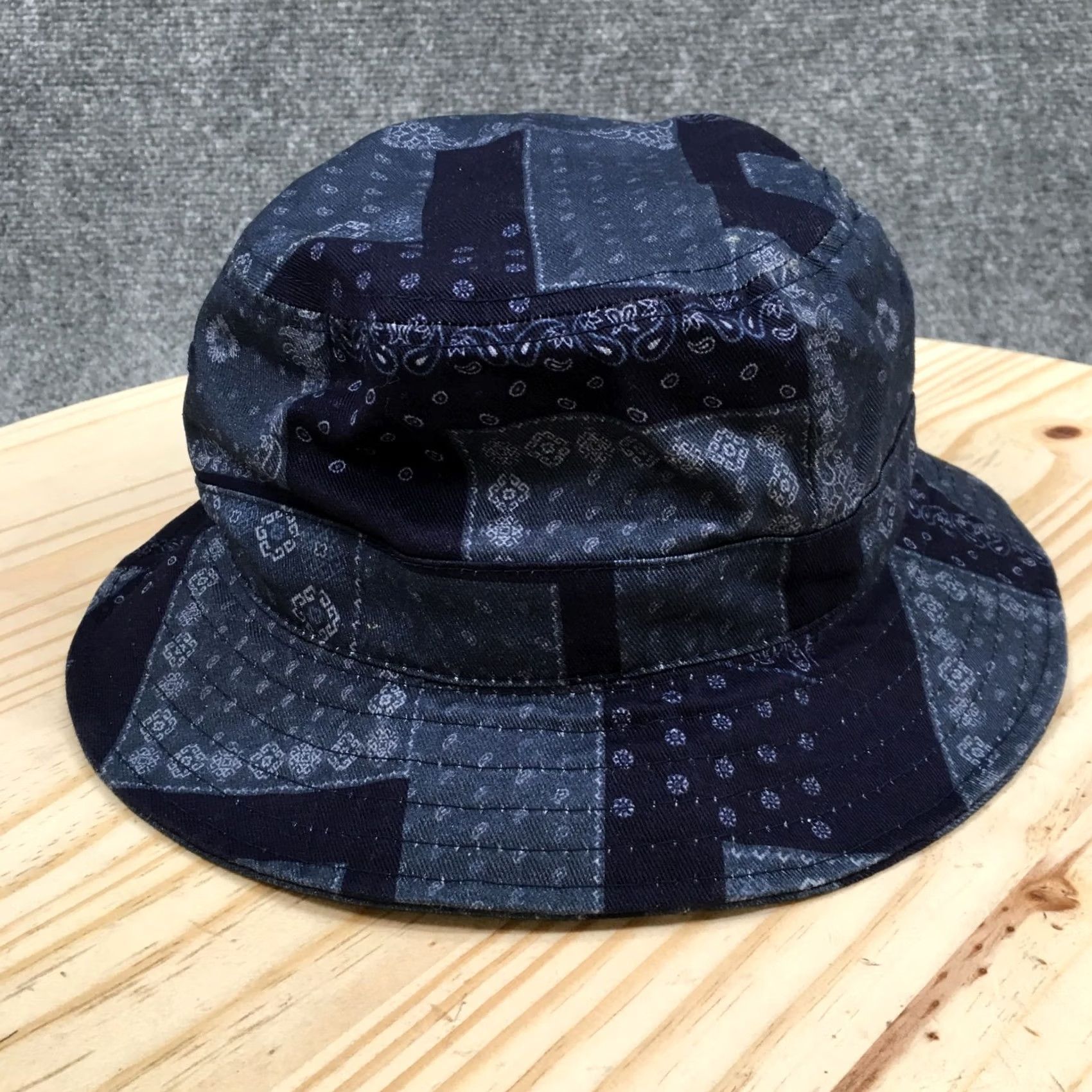 Aeropostale Aeropostale Bucket Hat One Size Fits All Blue Paisley Cotton Fitted Unisex Size ONE SIZE - 2 Thumbnail