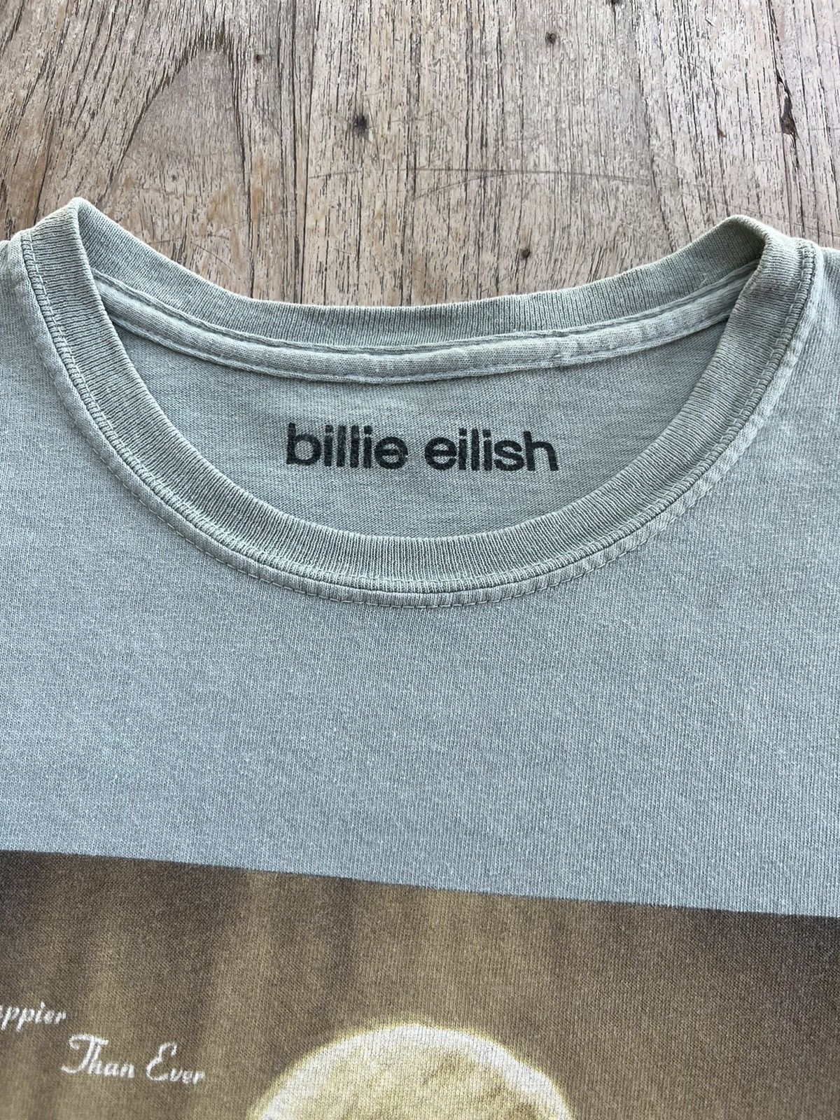 Band Tees × Billie Eilish Billie Eilish Happier Than Ever Photo Tshirt Size US M / EU 48-50 / 2 - 4 Thumbnail