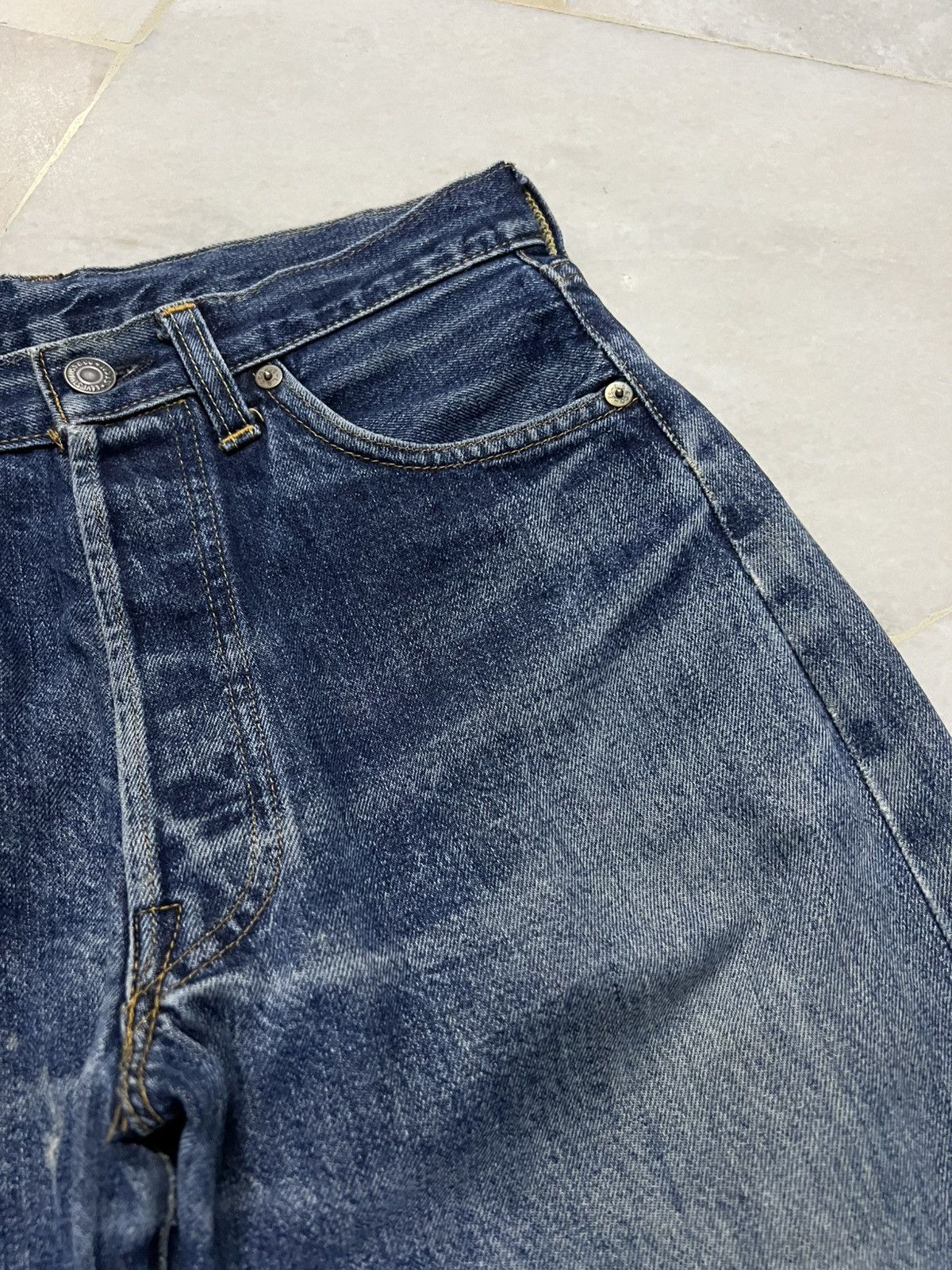 Levi's Vintage 90’s Levis 501 XX Big E Distressed Jeans Size US 29 - 10 Thumbnail