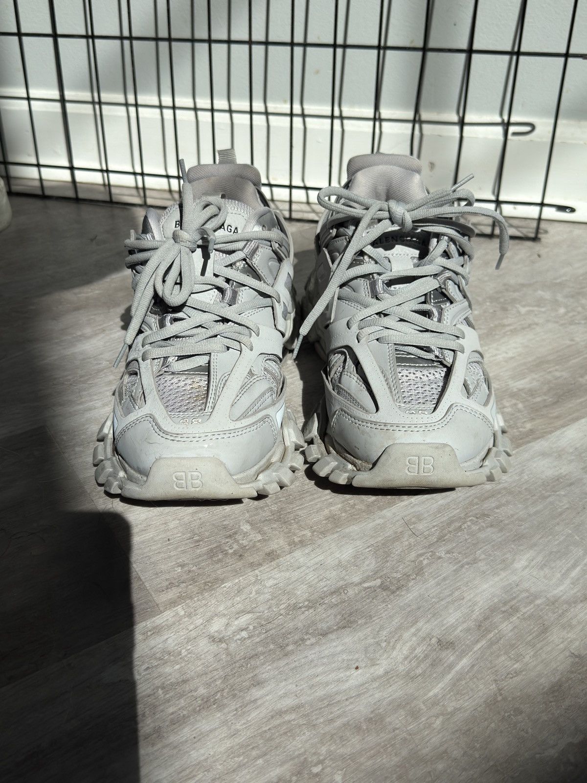 Balenciaga TRIPLE GREY BALENCIAGA TRACK SNEAKER Size US 8 / IT 38 - 4 Thumbnail