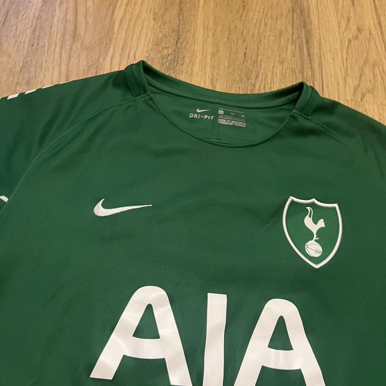 Nike 2017-18 Nike Tottenham Spurs green and white Size US S / EU 44-46 / 1 - 3 Thumbnail