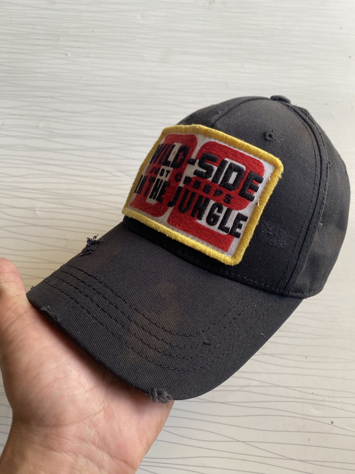 Dsquared2 Dsquared2 Distressed Fadded Cap Size ONE SIZE - 3 Thumbnail