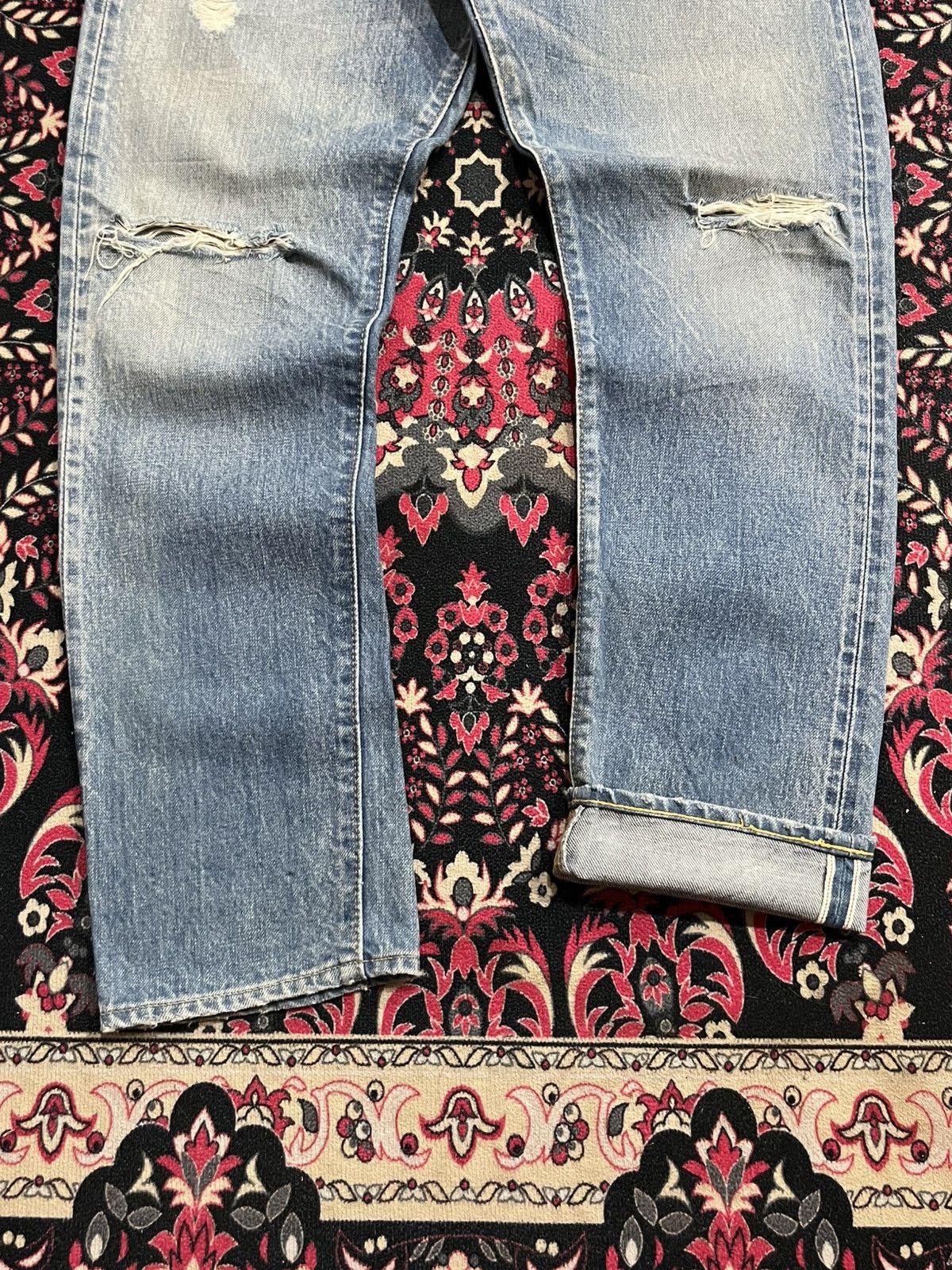 URBAN RESEARCH DOORS Japanese Brand Urban Research Blue Washed Selvedge Rip Jeans Size US 31 - 8 Thumbnail