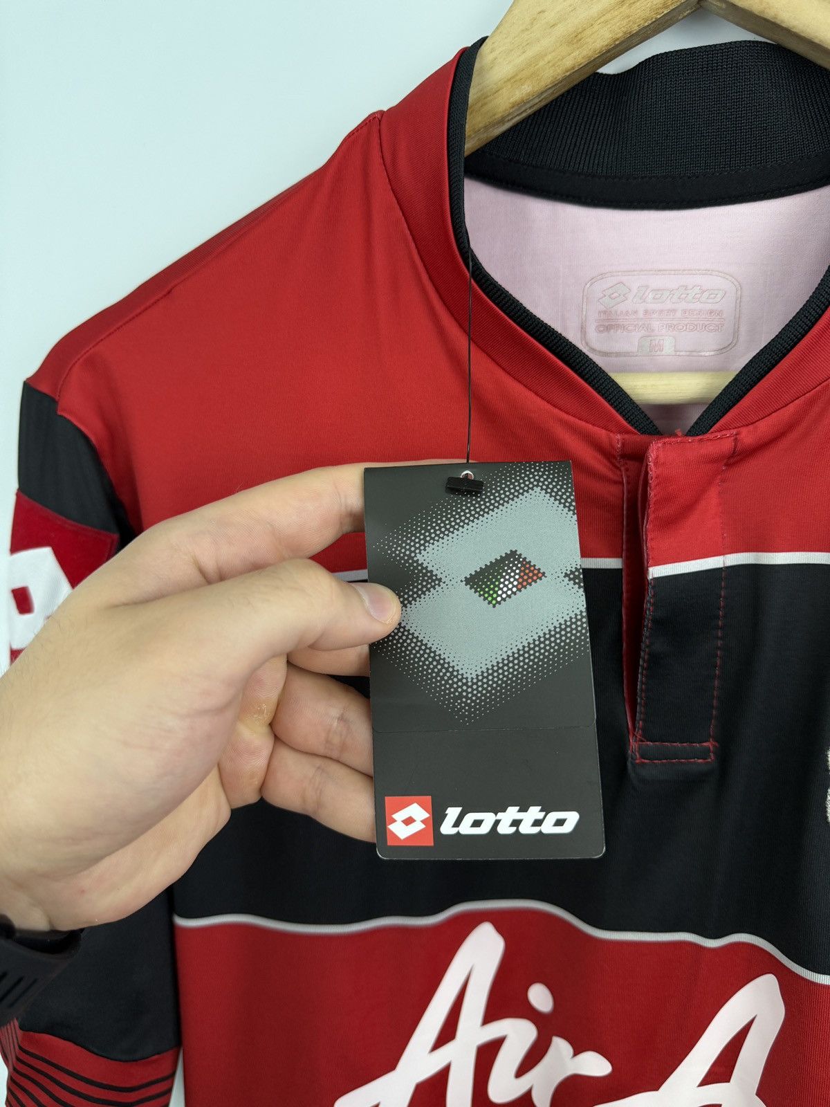 Lotto Sport 🏴󠁧󠁢󠁥󠁮󠁧󠁿 Lotto Queens Park Rangers Petrasso Soccer Jersey Rare Y2K Size US M / EU 48-50 / 2 - 9 Thumbnail