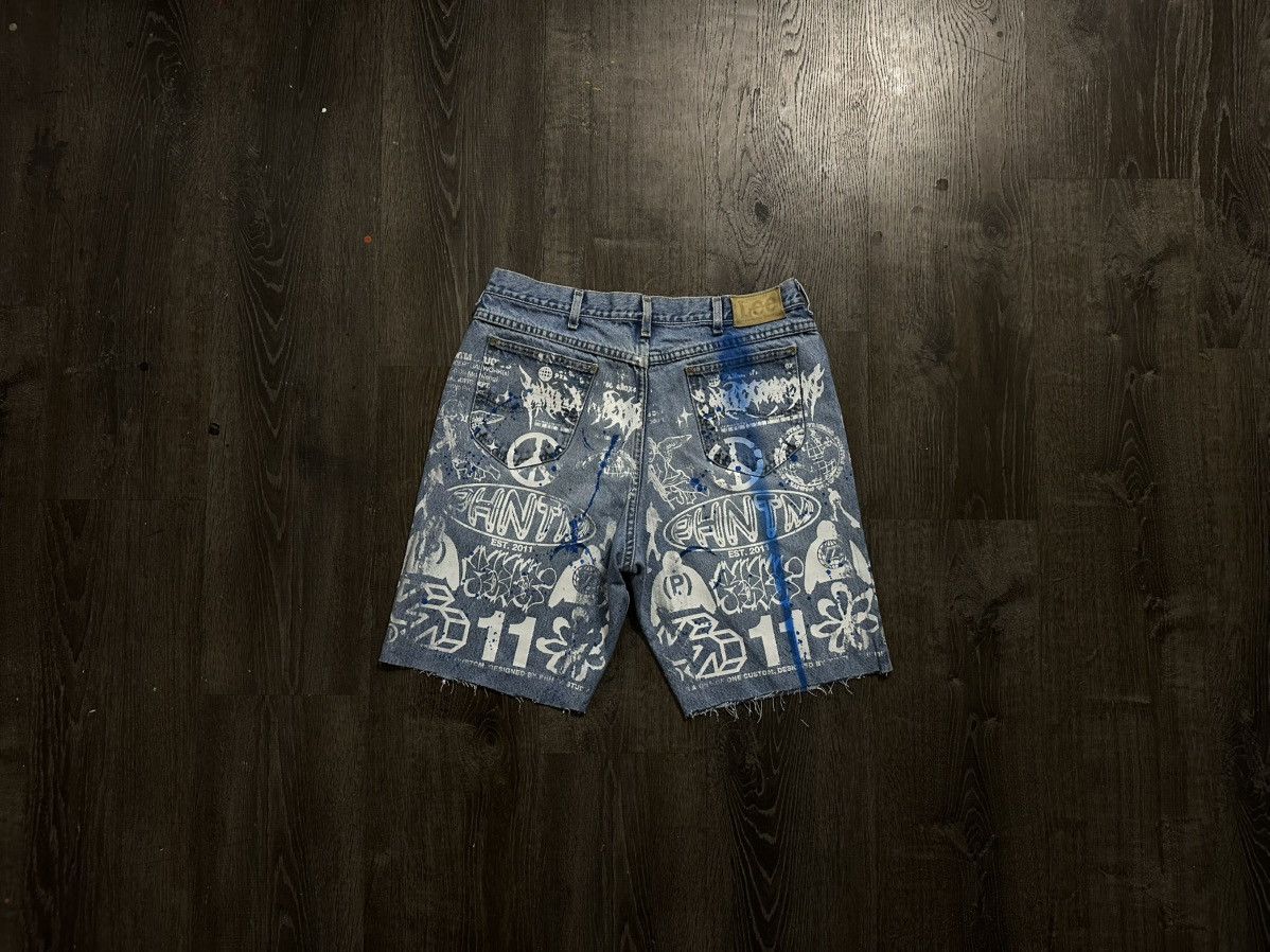 Handmade × Levi's × Vintage Levi’s 505 custom made silk screen blue denim jeans sz. 34 Size US 34 / EU 50 - 1 Thumbnail