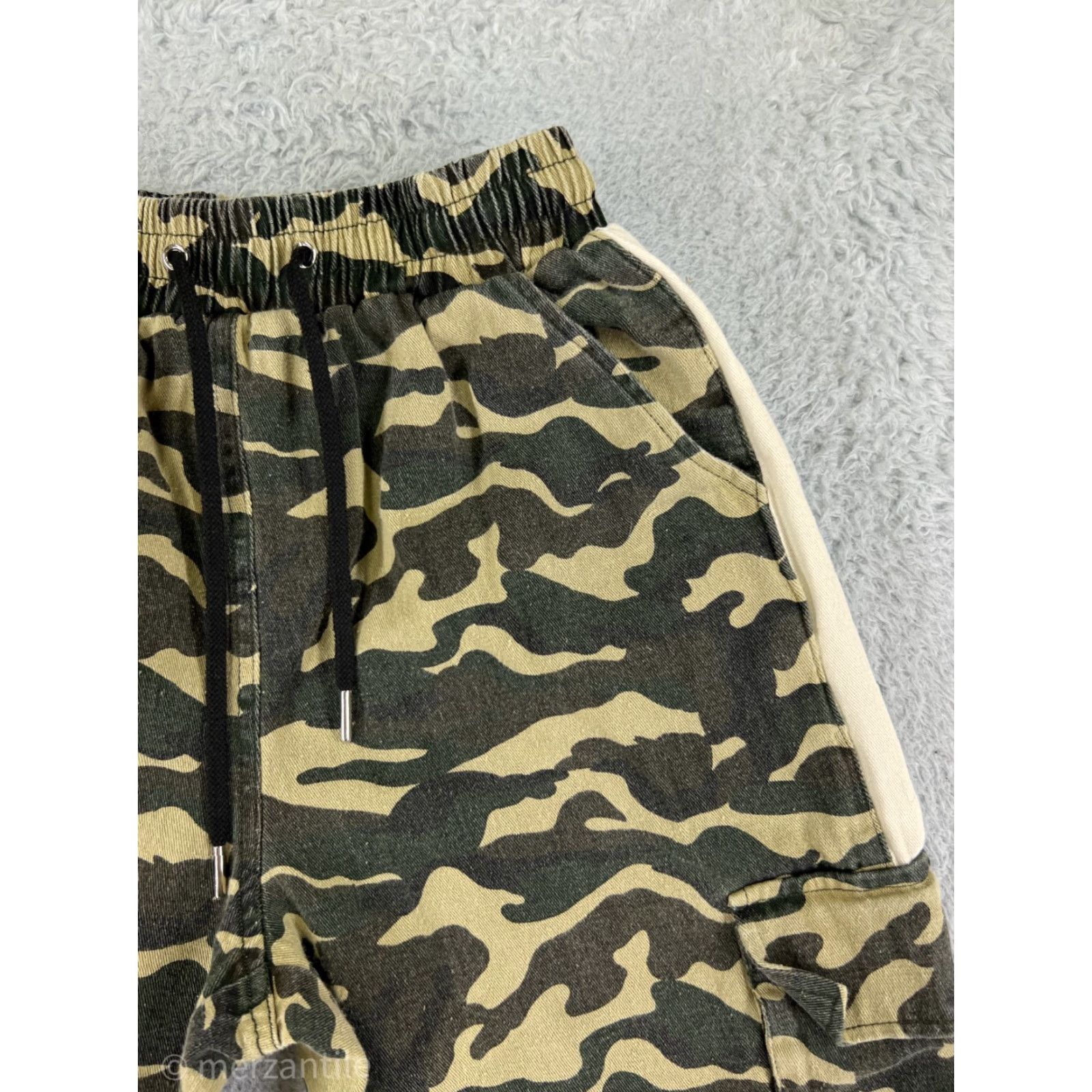 Vintage Cotton Candy Womens Jeans Camouflage 5-Pocket Denim Cotton Blend Cargo Folded Rise High Inseam 25 in Green Small S Womens Jeans Size 28" / US 6 / IT 42 - 7 Thumbnail