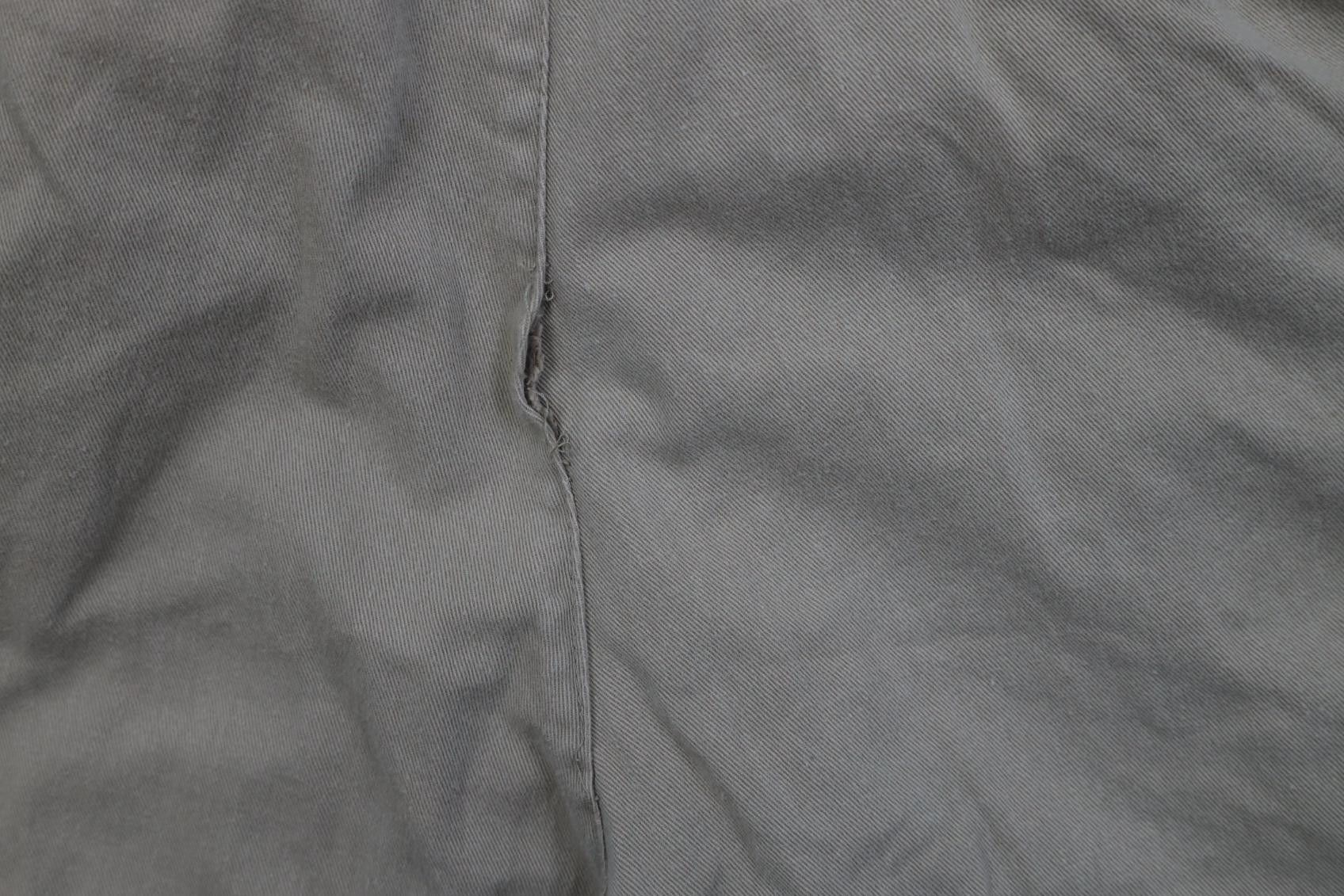 Vintage Vintage 90s Streetwear Above Knee Chino Shorts Beige Cotton Size US 32 / EU 48 - 8 Thumbnail