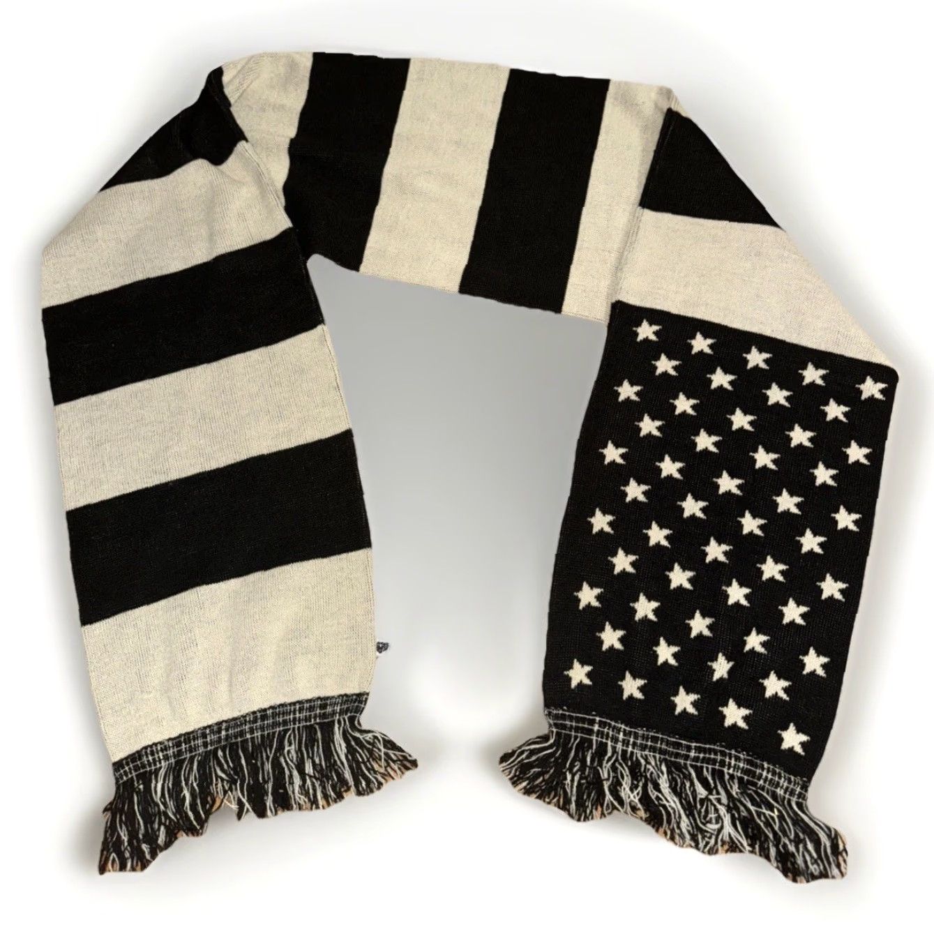 Vintage VINTAGE Mishka NYC American Flag Scarf Men Scarf Ivory 100% Cotton USA Flag Stars and Stripes Tassel Winter Size ONE SIZE - 3 Thumbnail