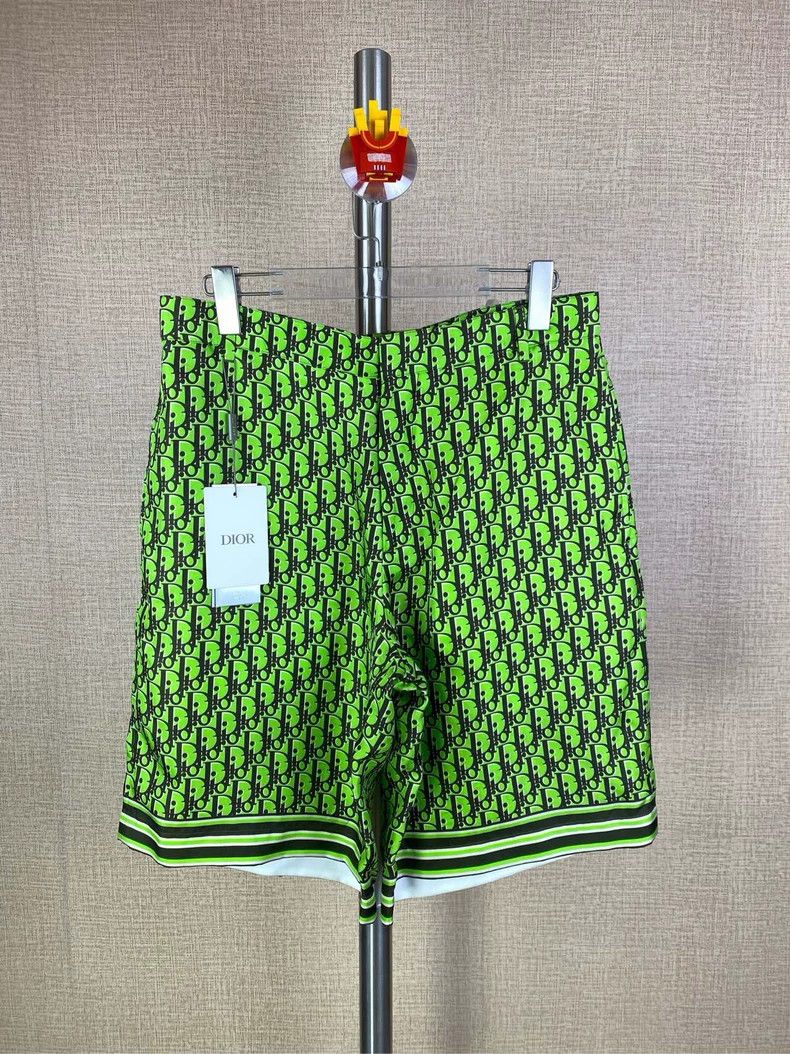 Dior Dior Old flower mulberry silk shorts 2504-Nextarrow Size US 32 / EU 48 - 1 Thumbnail