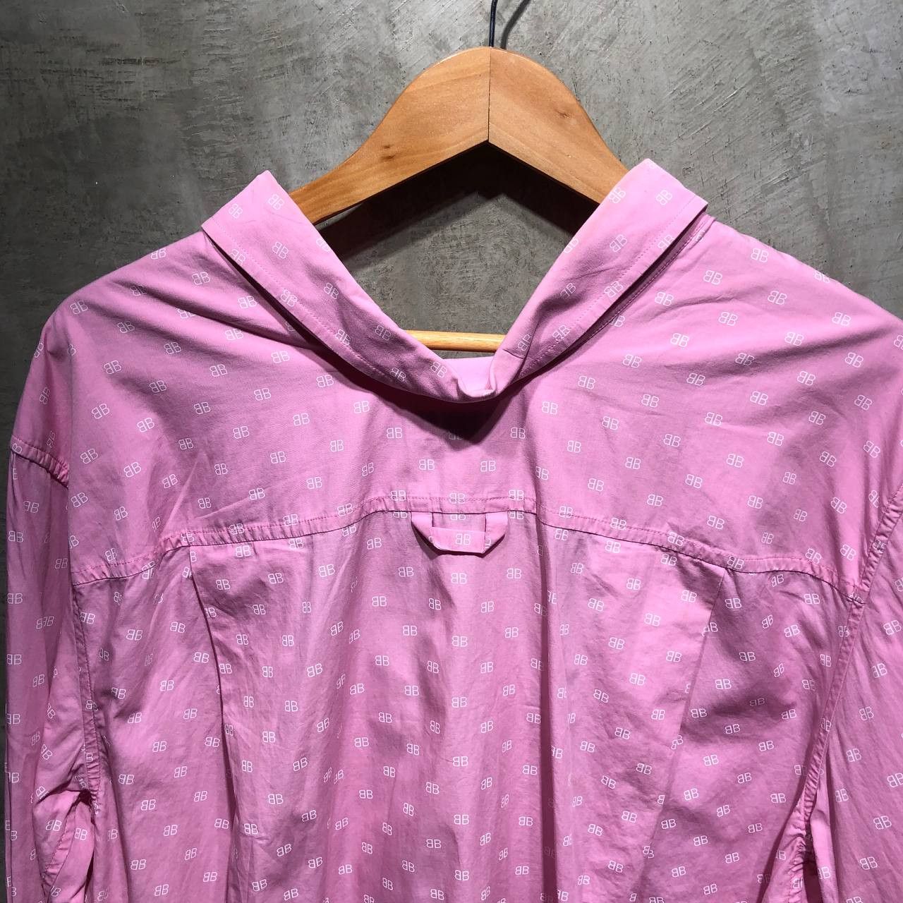 Balenciaga Balenciaga BB logo all over print poplin shirt Size L / US 10 / IT 46 - 16 Thumbnail