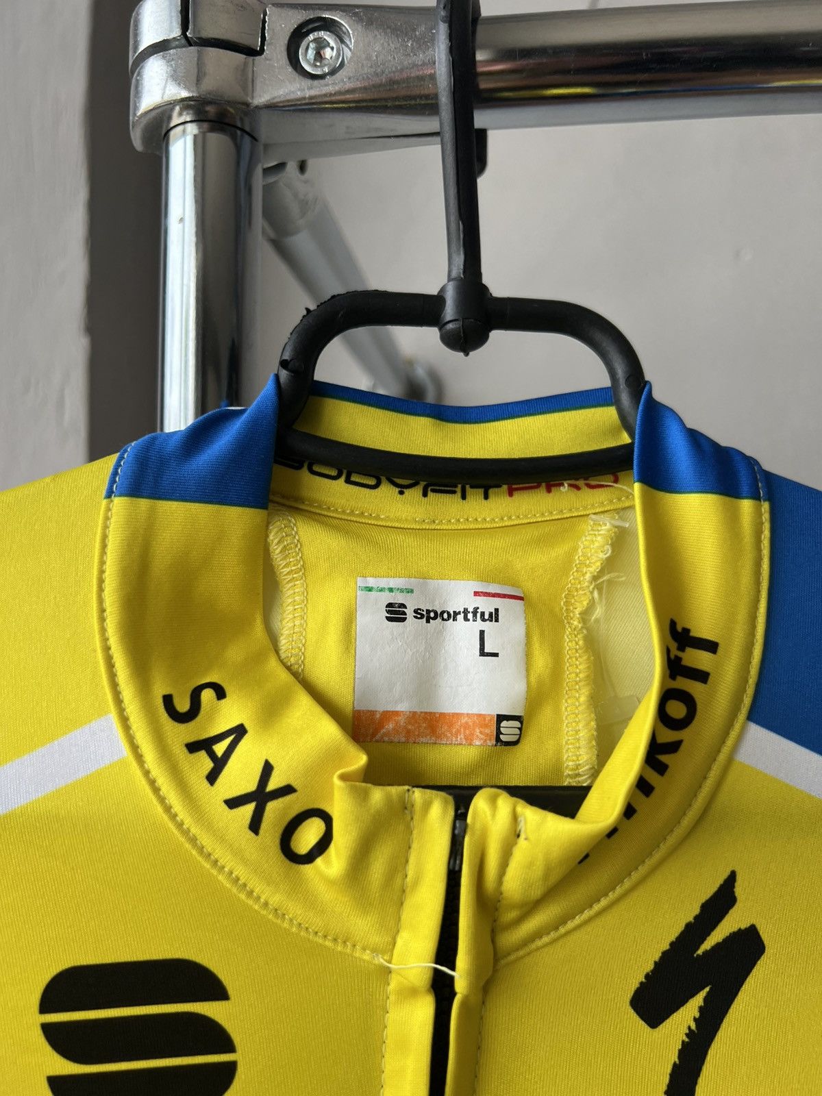 Other TINKOFF SAXO BANK TEAM UCI WORLD TOUR CYCLING JERSEY Size US L / EU 52-54 / 3 - 10 Thumbnail