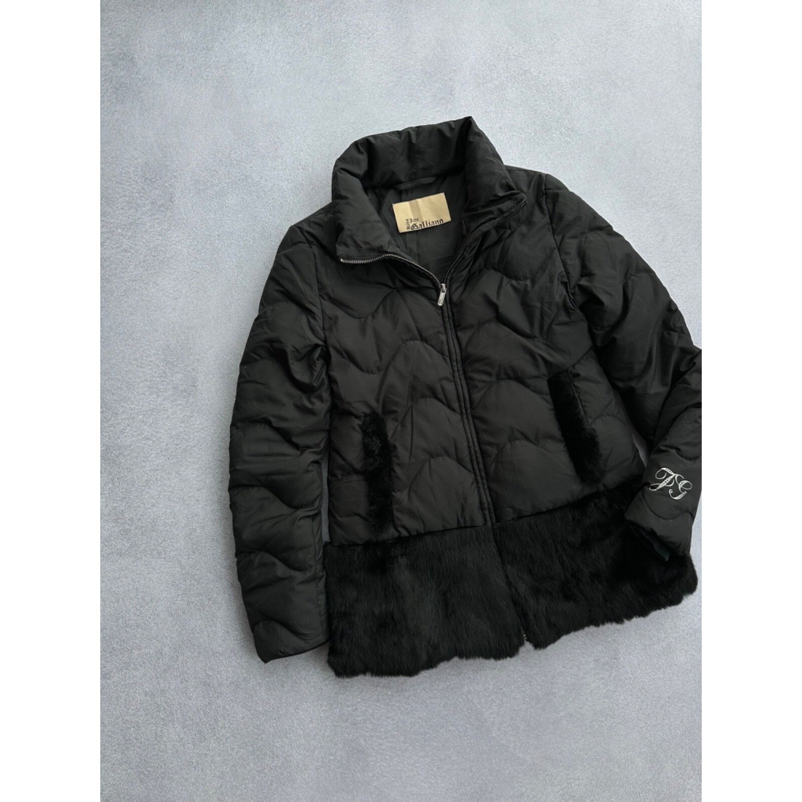 John Galliano VTG John Galliano Kids Woman Puffer Jacket with Fur Size S / US 4 / IT 40 - 2 Thumbnail