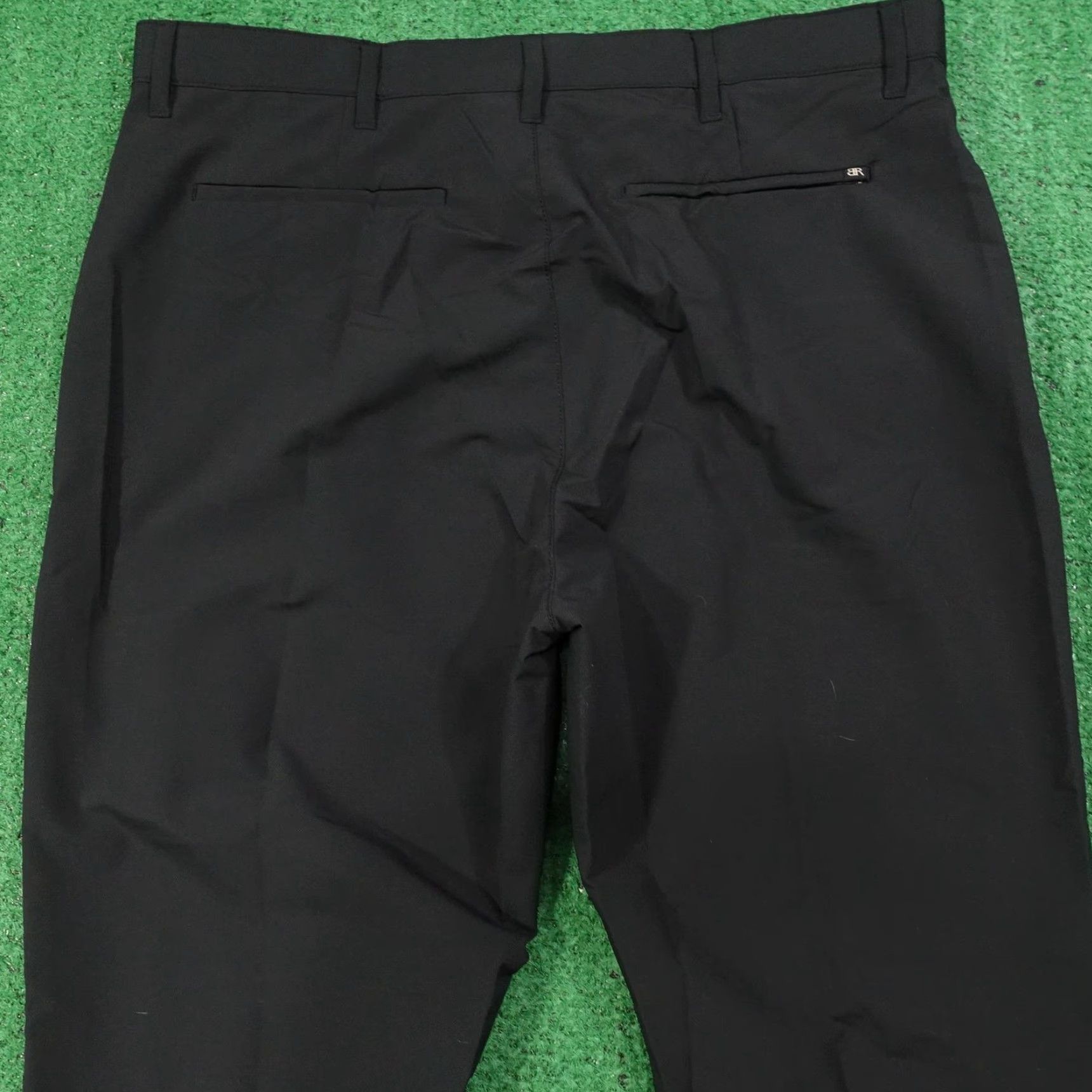 Banana Republic Banana Republic Tech Pants Mens 38x32 Black Lightweight Polyester Size US 38 / EU 54 - 6 Thumbnail