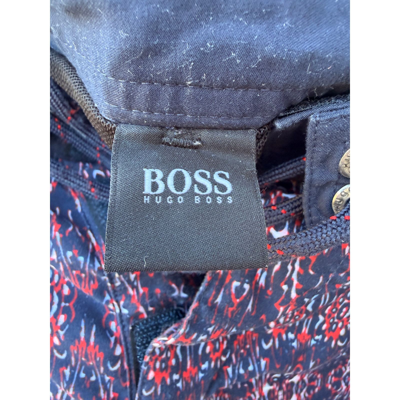 Hugo Boss Hugo Boss Navy Red Patterned Swim Trunks Medium Size US 32 / EU 48 - 4 Thumbnail