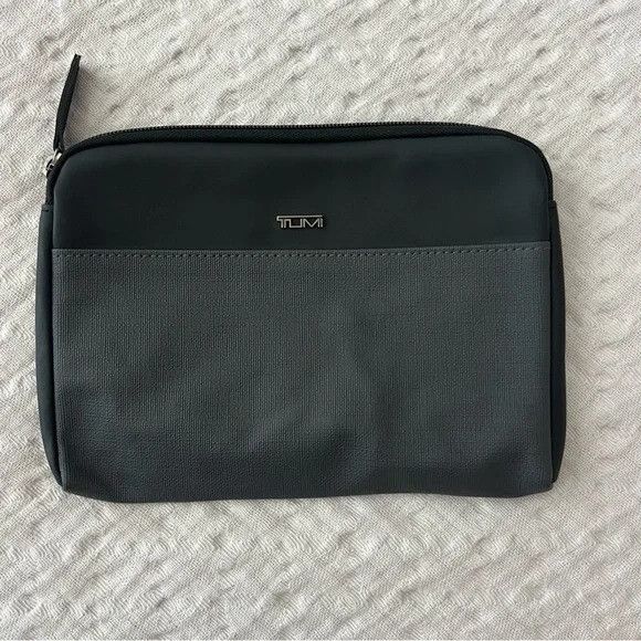 Tumi NEW TUMI Zip Pouch Carry Travel Bag Gray Black One Size Smal Size ONE SIZE - 1 Thumbnail