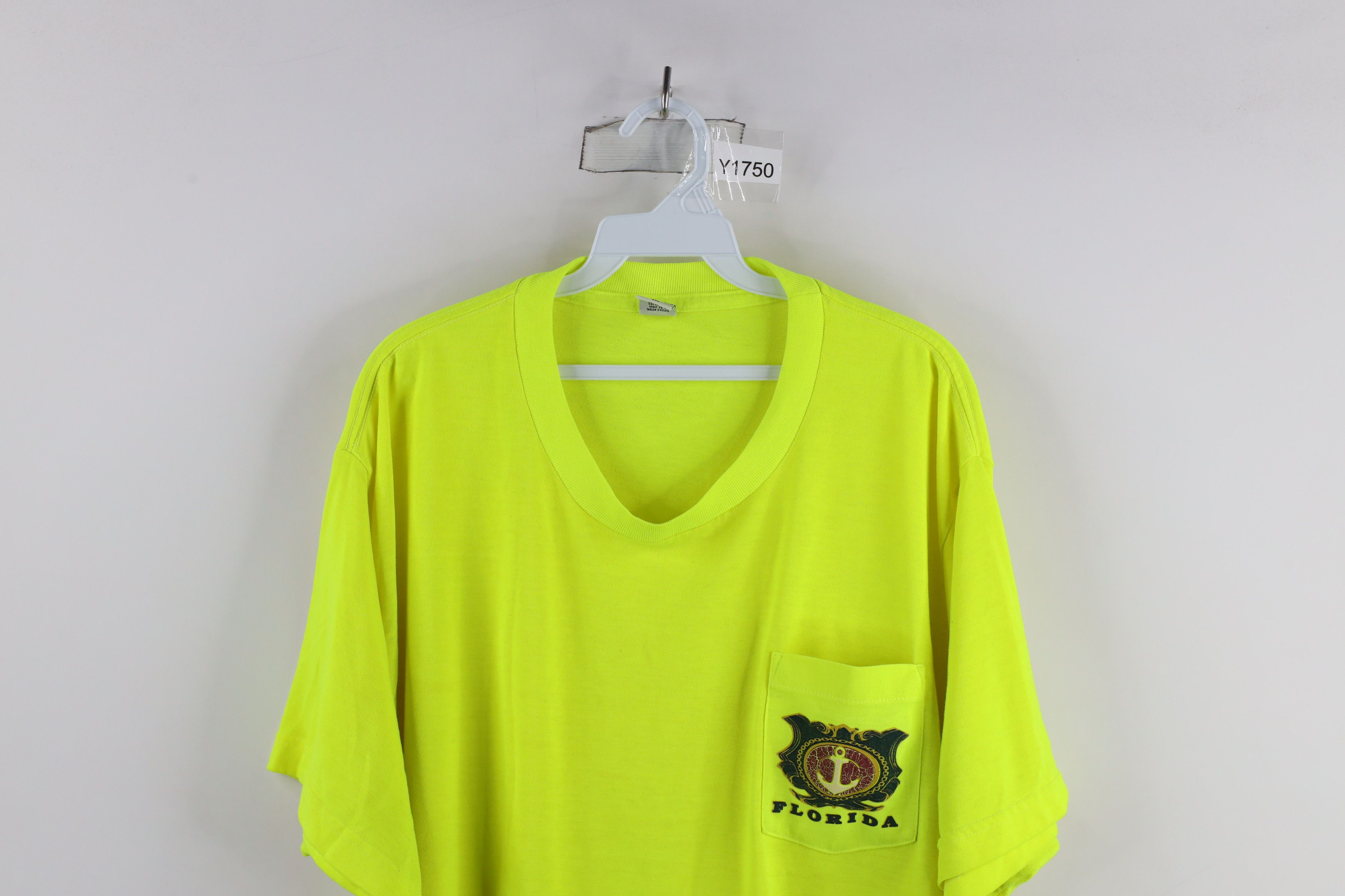 Vintage Vintage 90s Streetwear Florida Pocket T-Shirt Neon Yellow Size US XXL / EU 58 / 5 - 2 Thumbnail