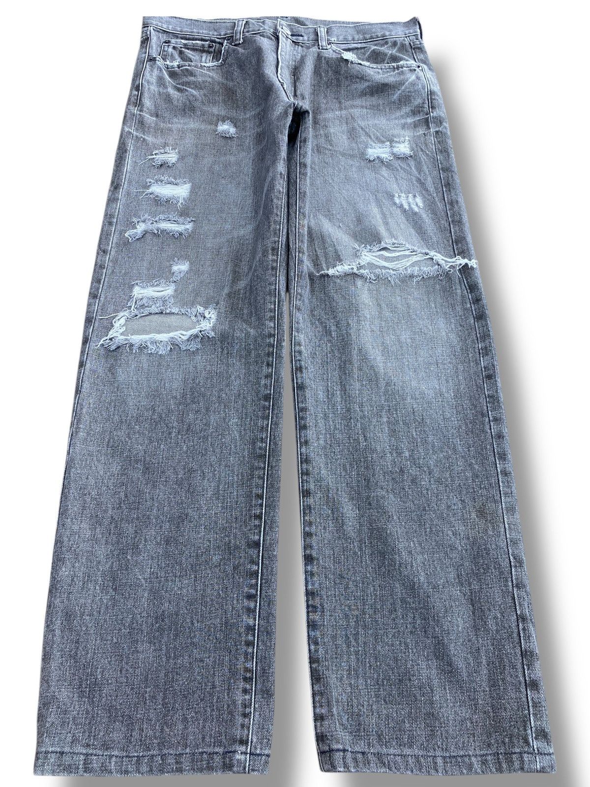 Japanese Brand Japanese Brand Faded Wash Distressed Style Loose Jeans Size US 33 - 1 Thumbnail