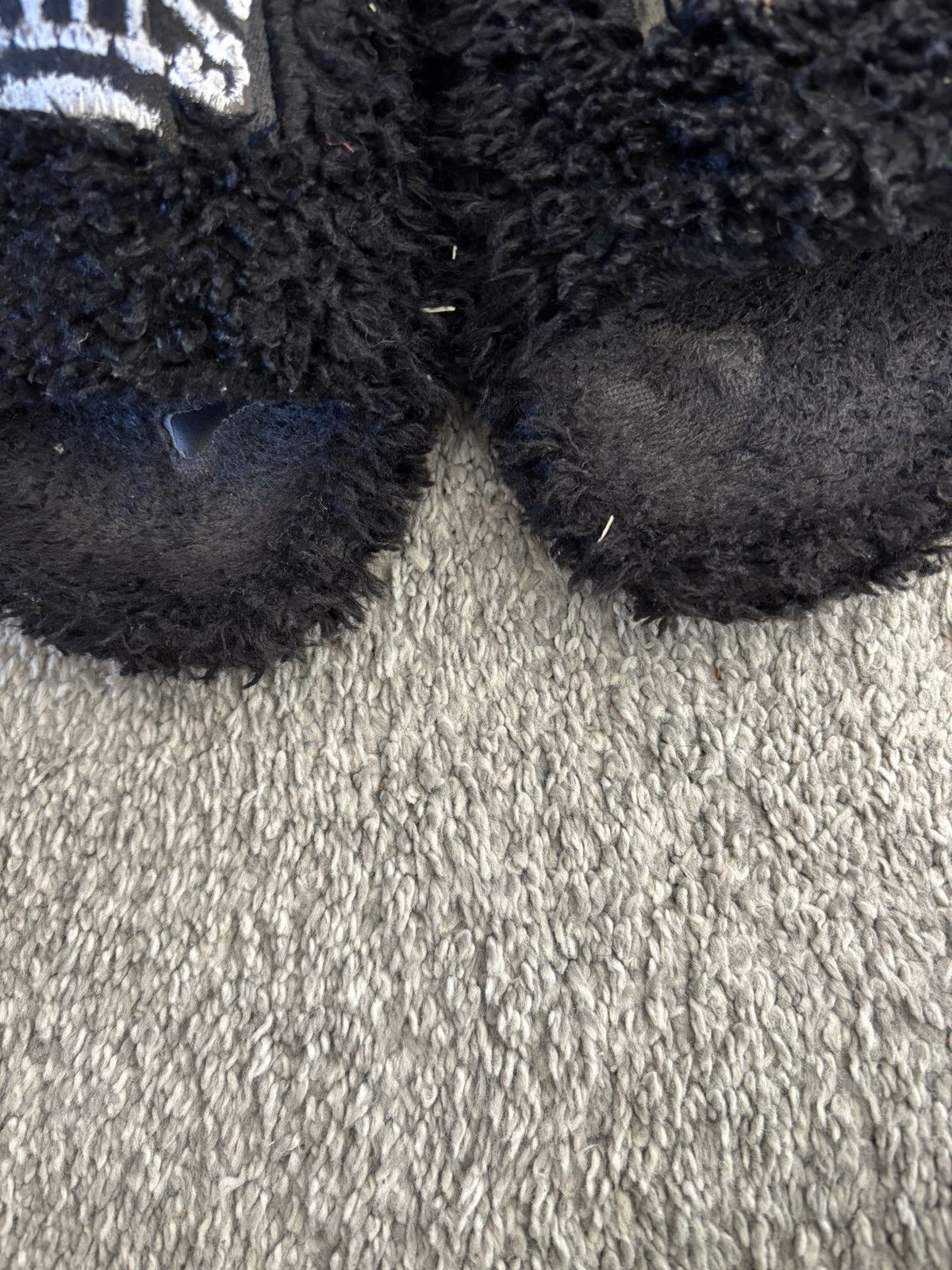 Balenciaga balenciaga fur paris slides Size US 12 / EU 45 - 3 Thumbnail