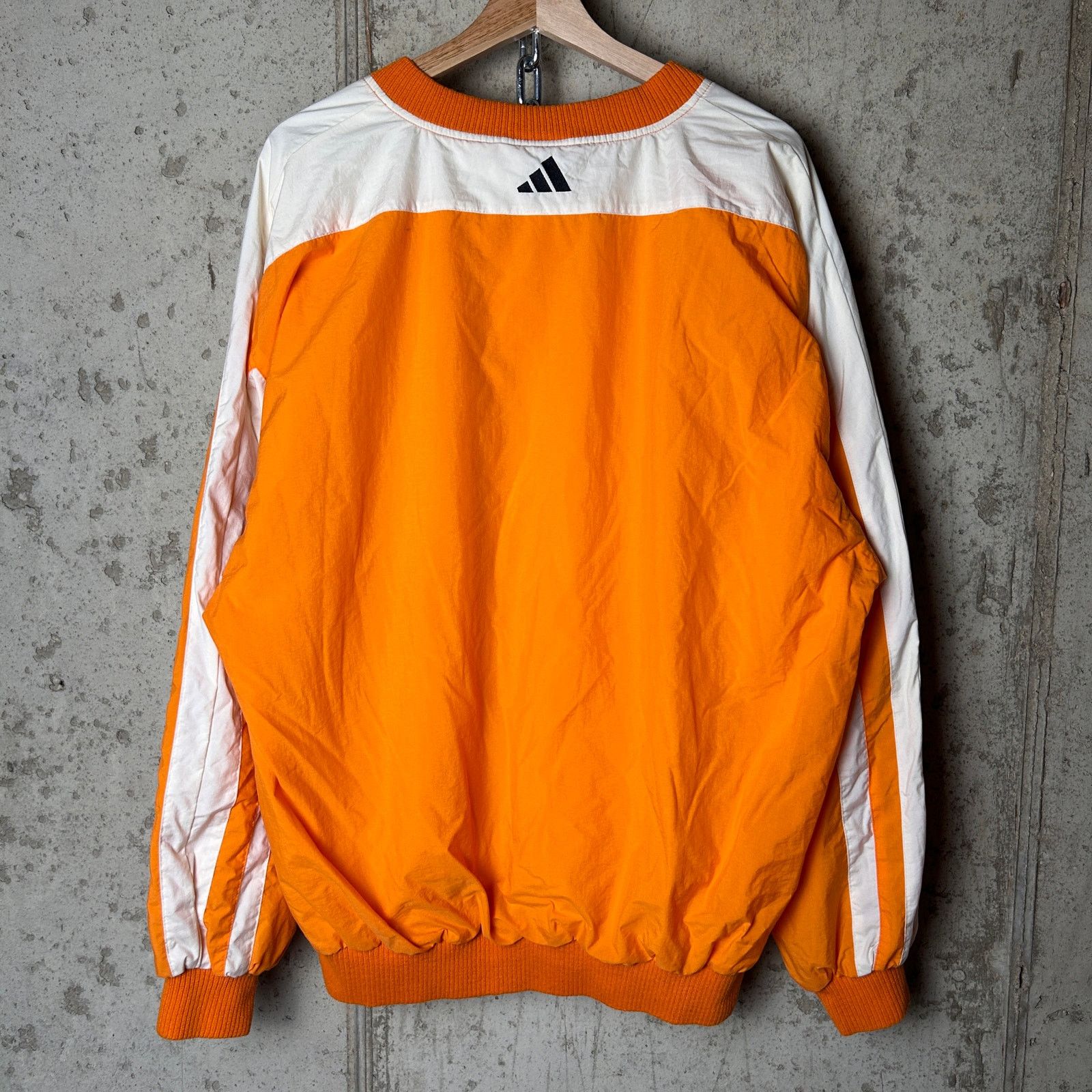 Adidas Uni. of Tennessee 90s Vintage Adidas Large Windbreaker Size US XL / EU 56 / 4 - 4 Thumbnail
