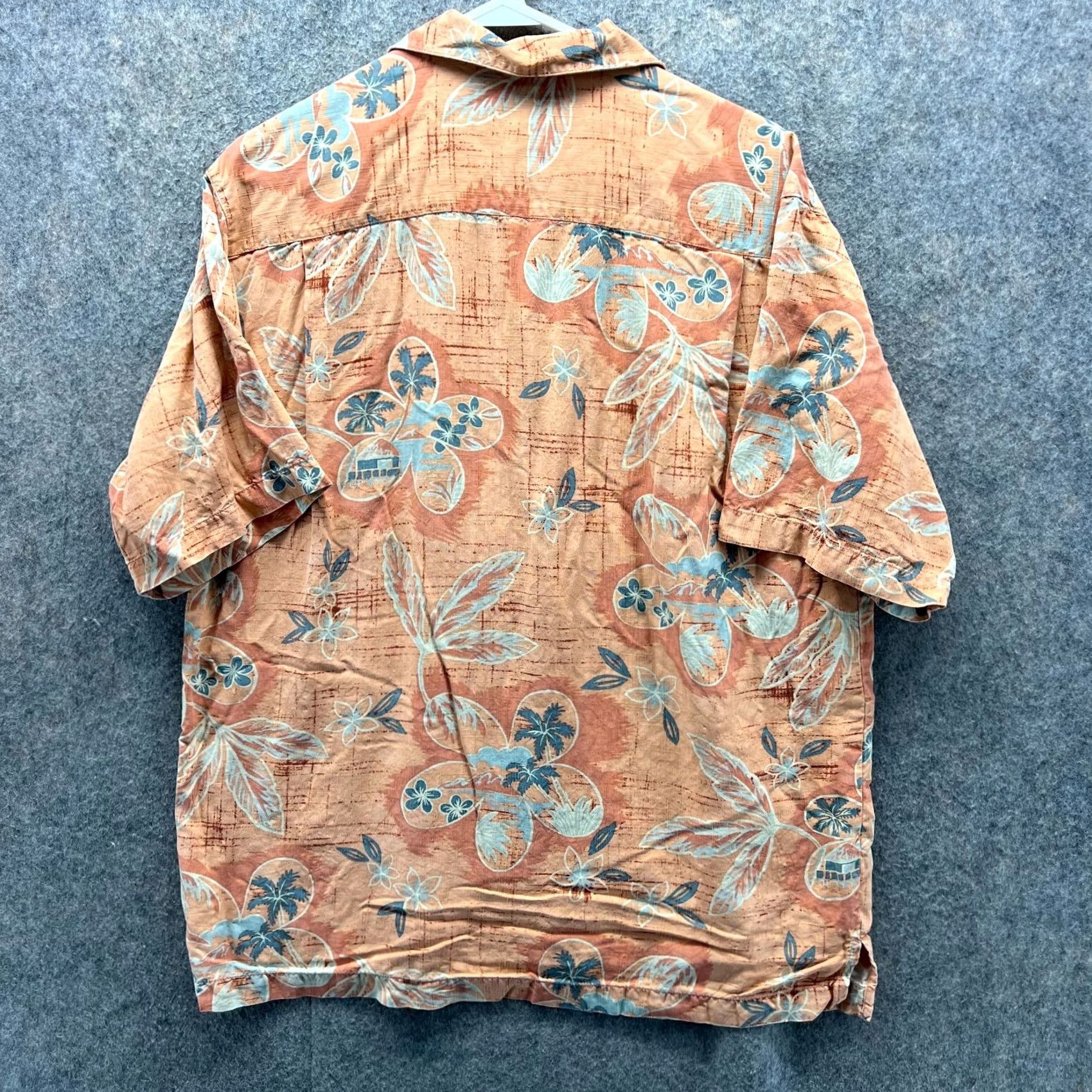 Tommy Bahama VINTAGE Tommy Bahama Shirt Men Small Adult Orange Silk Floral Button-Down Short Sleeve Regular Fit Mens Size US S / EU 44-46 / 1 - 2 Thumbnail