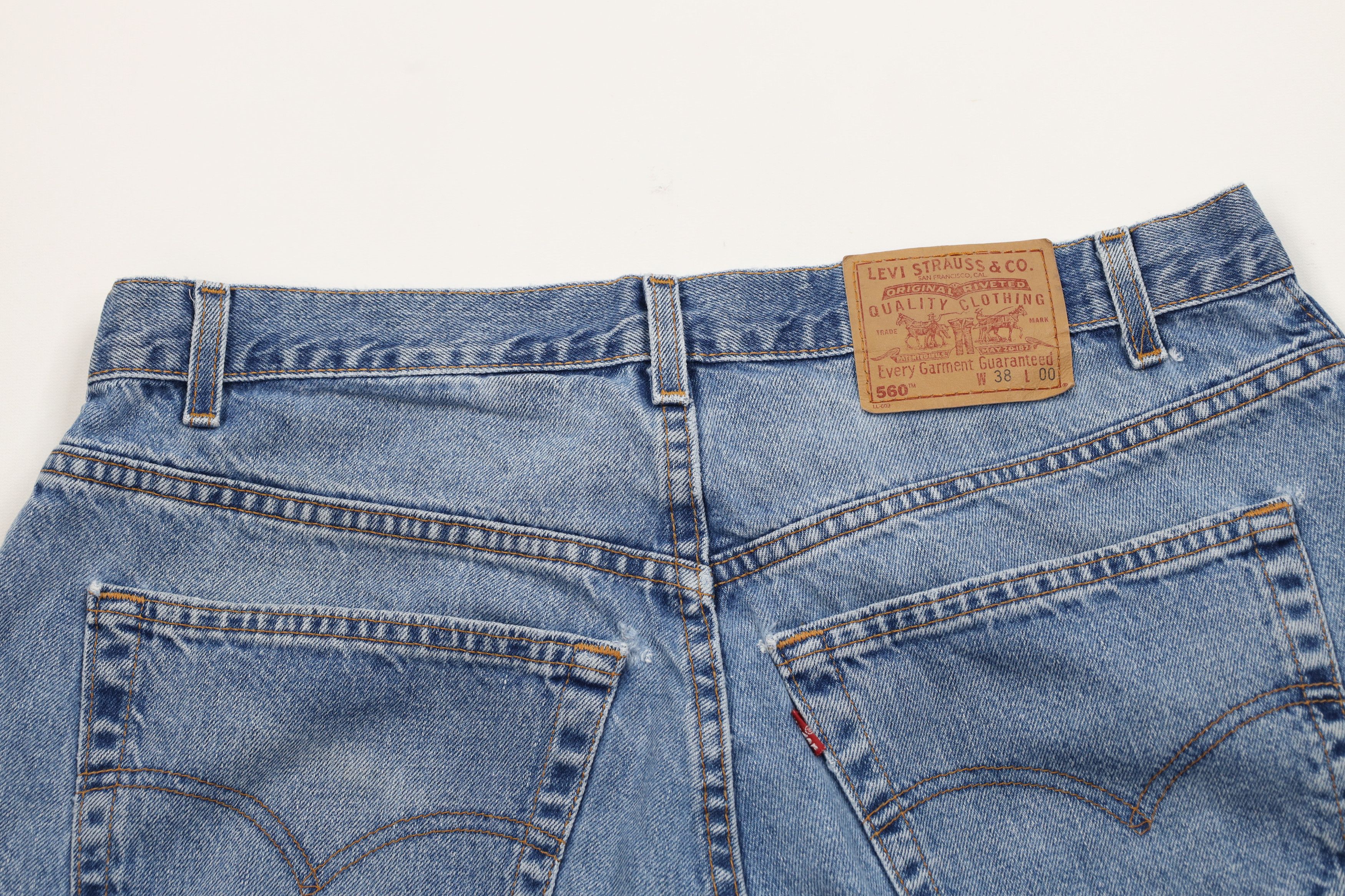 Levi's Vintage Y2K 2000 Levis 569 Fit Denim Jeans Shorts Jorts USA Size US 38 / EU 54 - 11 Thumbnail
