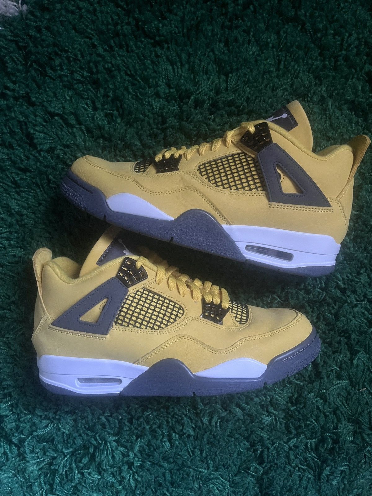 Jordan Brand Jordan 4 Lighting Size US 9 / EU 42 - 3 Thumbnail