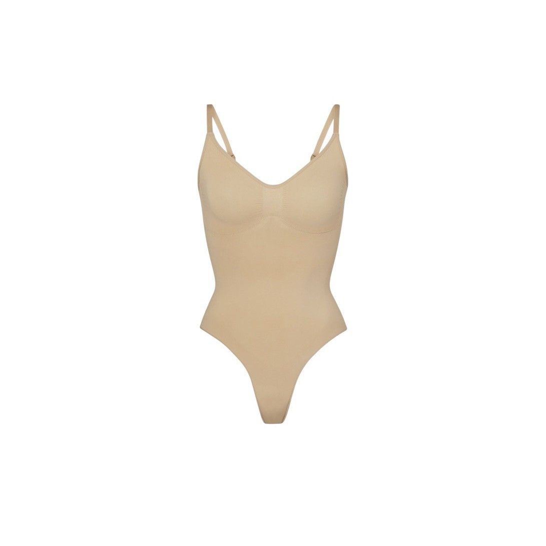 SKIMS SKIMS Seamless Sculpt Thong Bodysuit in Clay Size Medium NWO Size ONE SIZE - 4 Thumbnail
