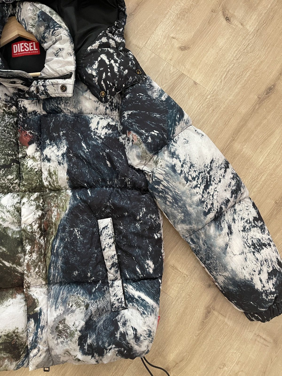 Diesel Diesel Multicolor Padded Jacket with Planet Print Size US M / EU 48-50 / 2 - 4 Thumbnail