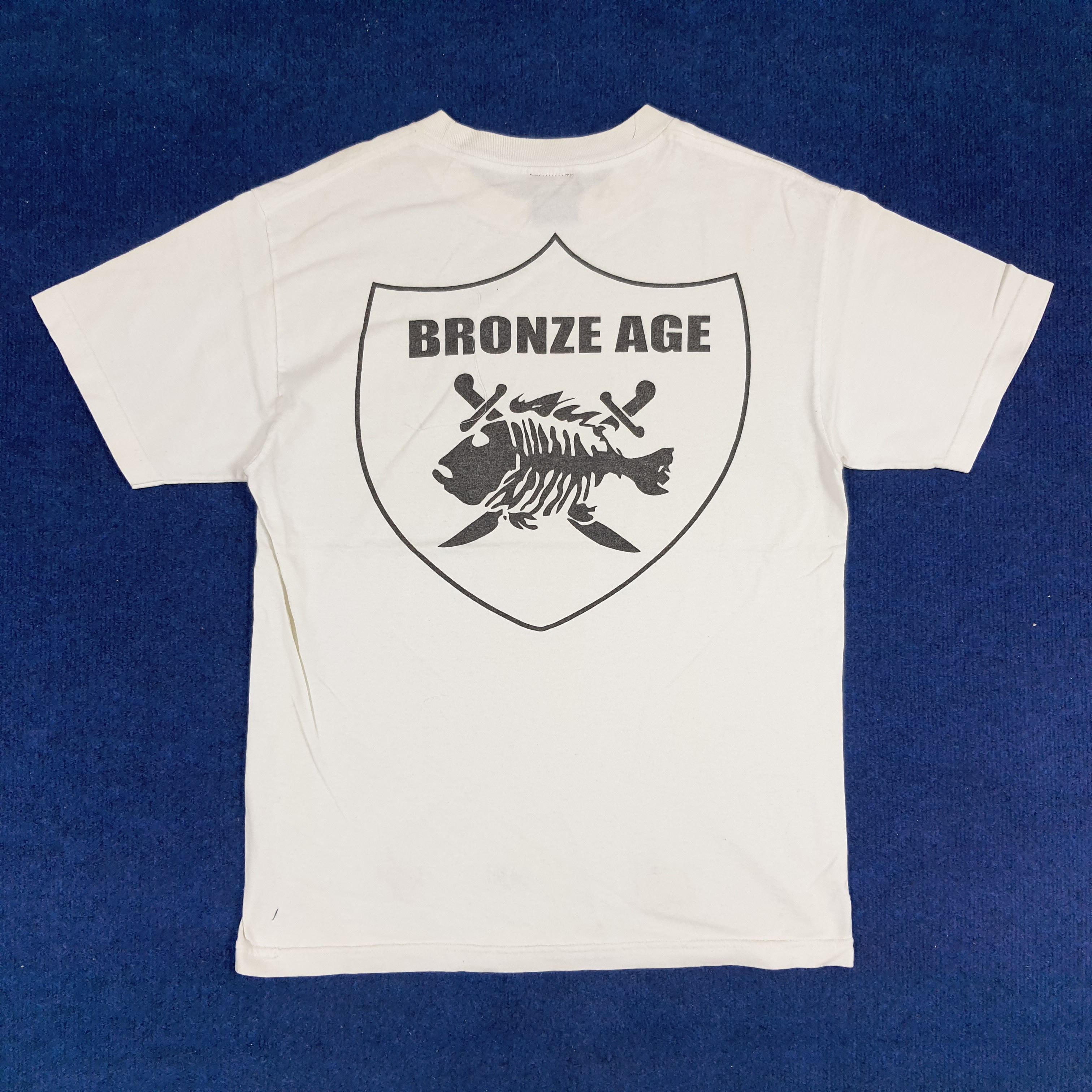 Vintage Vintage Bronze Age Surfing Style Tshirt Size US M / EU 48-50 / 2 - 1 Thumbnail
