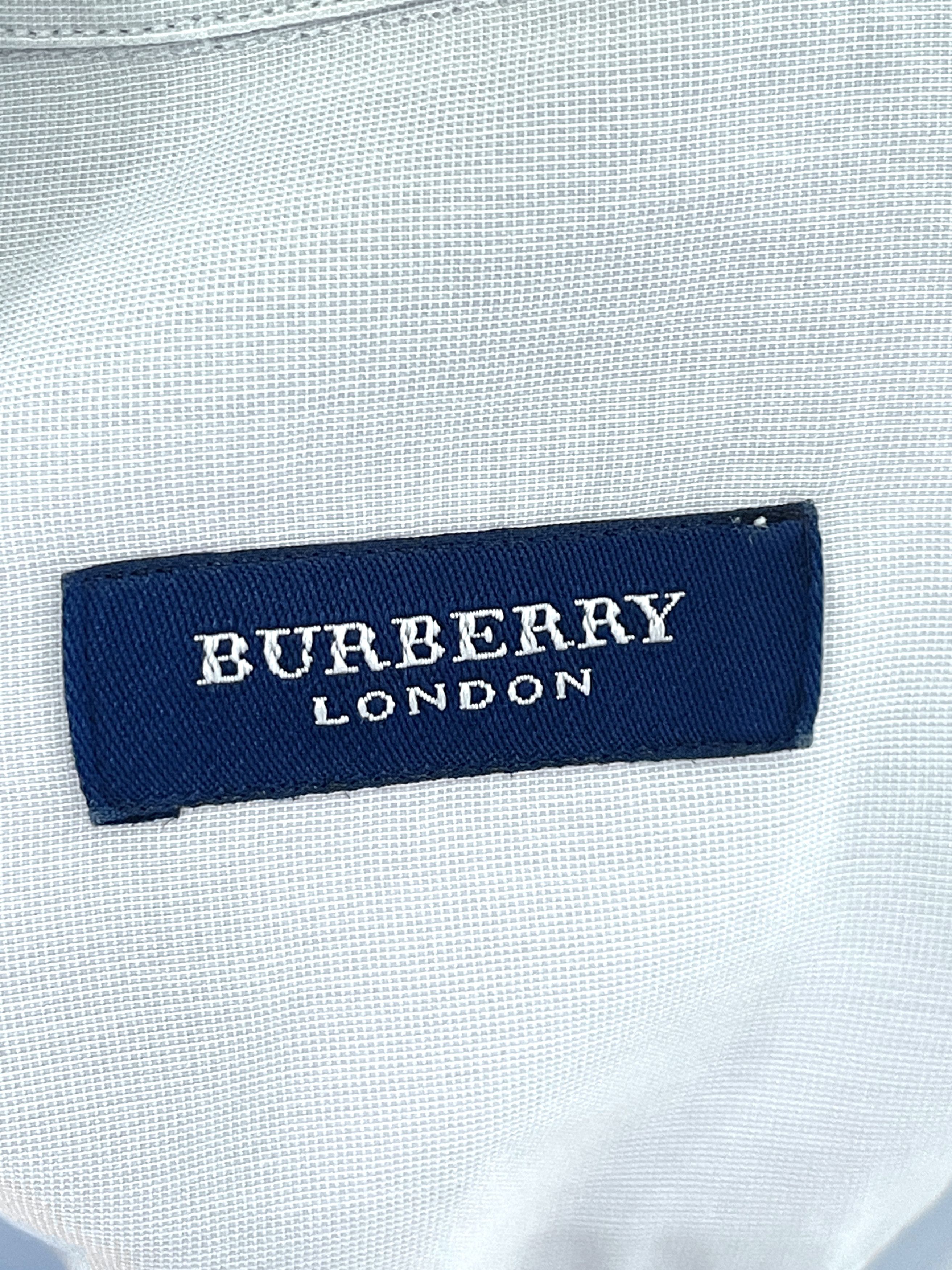 Burberry 🔥 shirt Burberry london size M light blue Size US M / EU 48-50 / 2 - 6 Thumbnail
