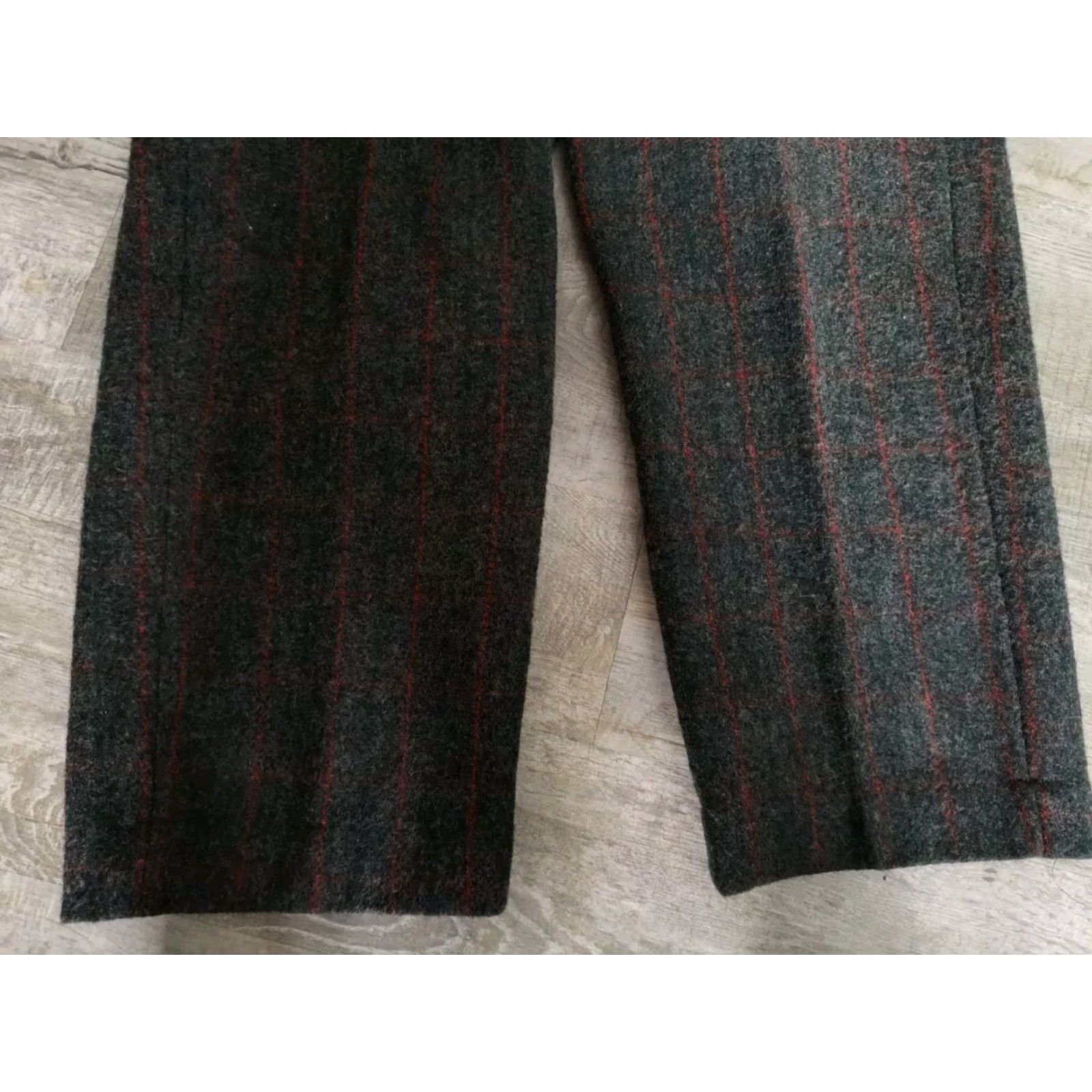 Vintage VTG Woolrich Malone Heavy Wool Hunting Pants Men 36x26 Gray Red Plaid USA Wool 90s Nature Workwear Size US 36 / EU 52 - 2 Thumbnail