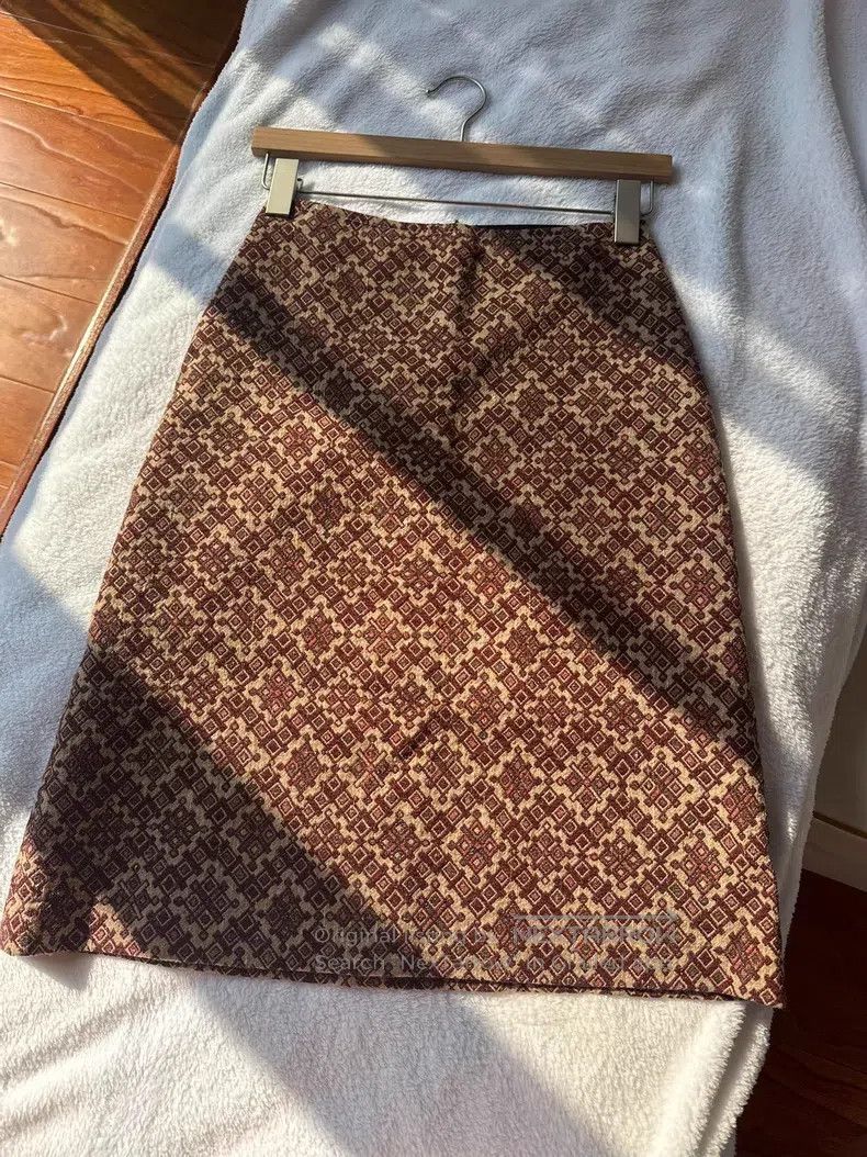 Dries Van Noten Dries Van Noten Midi Skirt Size 26" / US 2 / IT 38 - 1 Thumbnail