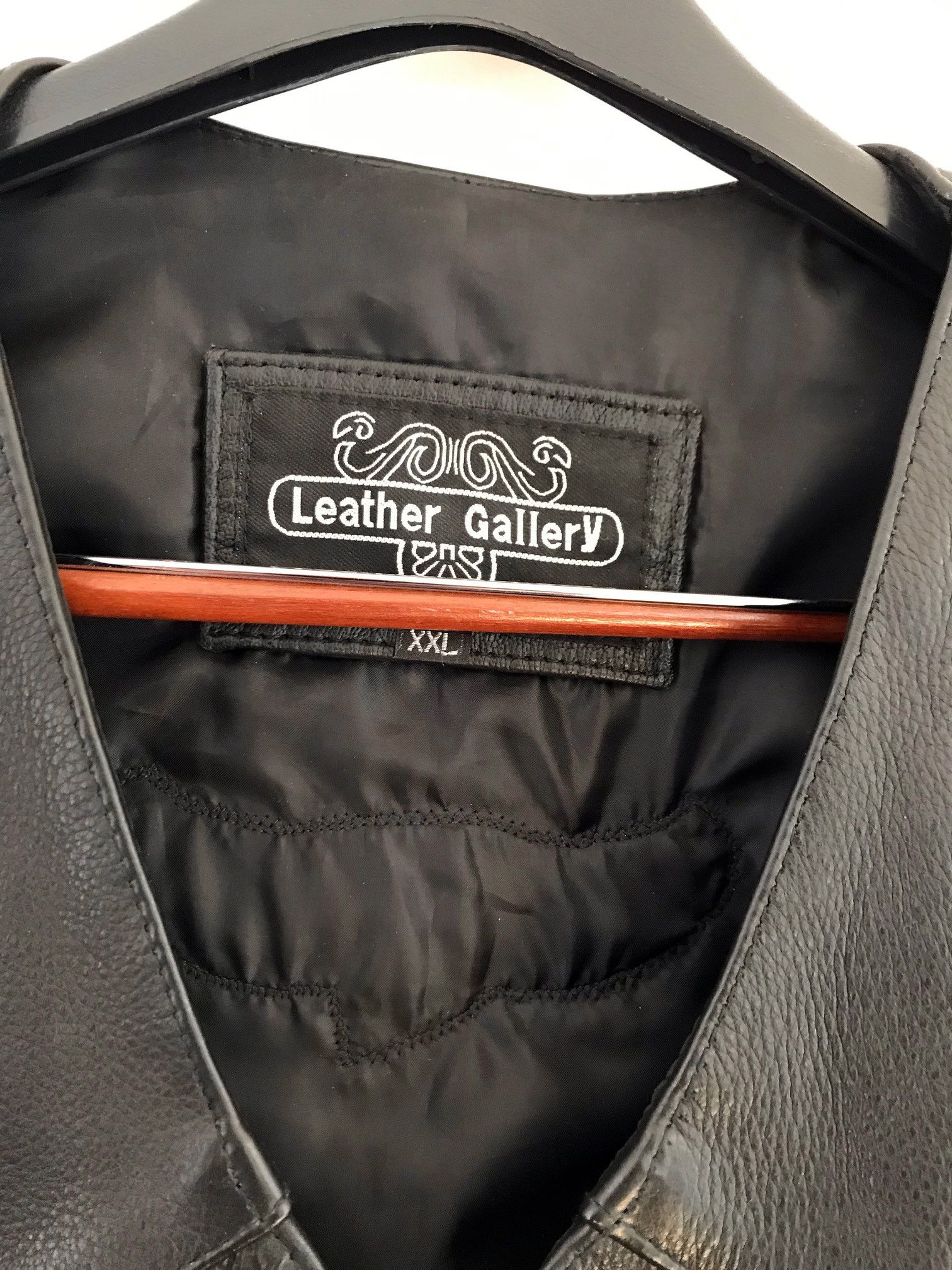 Other Motorcycle Biker Leather Buffalo Vest Sleeveless Size US XXL / EU 58 / 5 - 6 Thumbnail
