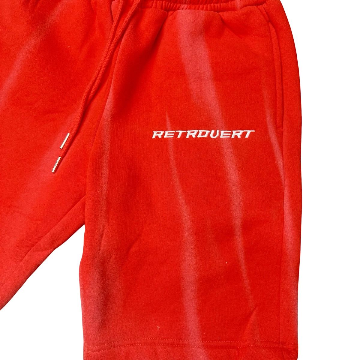 RETROVERT Retrovert Men’s Bold Red Athletic Shorts XS. Rare Streetwear Size US 28 / EU 44 - 3 Thumbnail