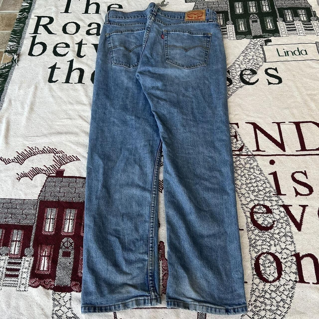 Designer Vintage Essential Medium Wash Denim Levi’s Jeans! Size US 36 / EU 52 - 4 Thumbnail