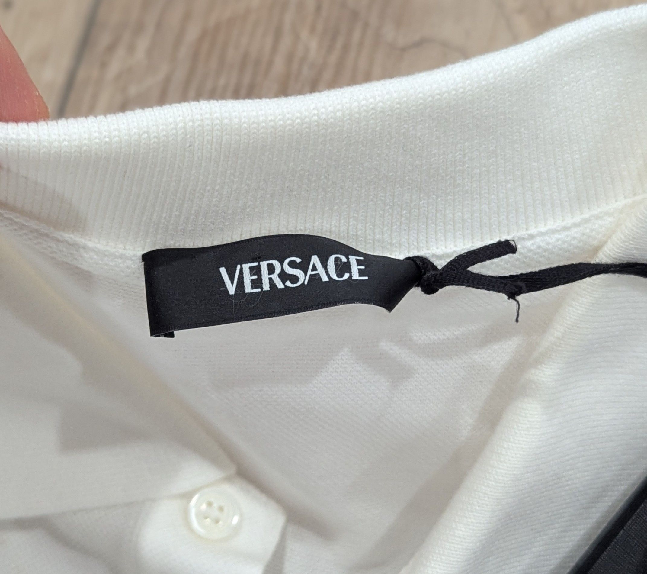 Versace VERSACE Barocco Crest Polo Shirt White/Gold Medium Size US M / EU 48-50 / 2 - 5 Thumbnail