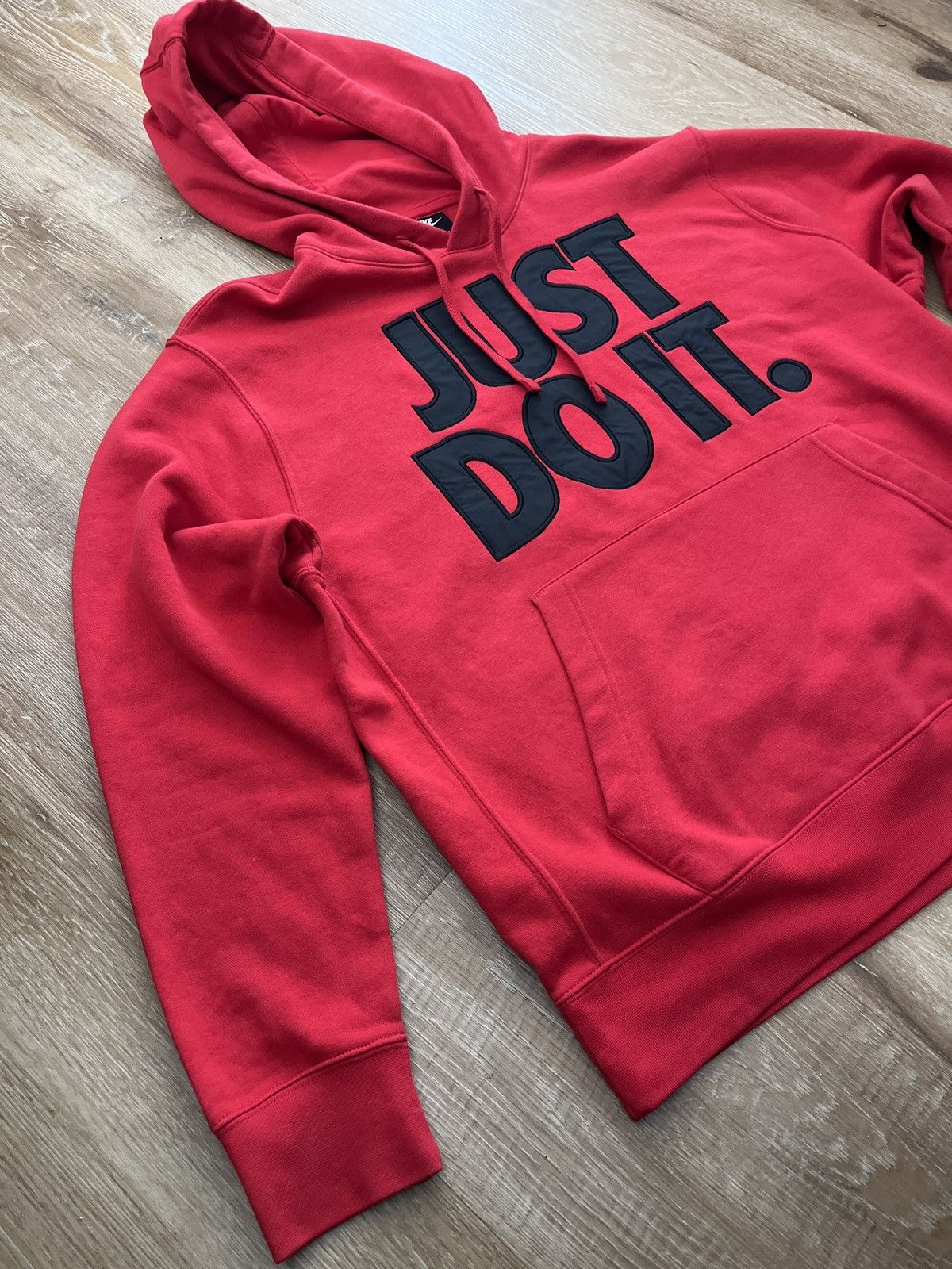 Jordan Brand × Nike Nike Just Do It Size Large Red Hoodie Almost New/Gently Used Size US L / EU 52-54 / 3 - 4 Thumbnail