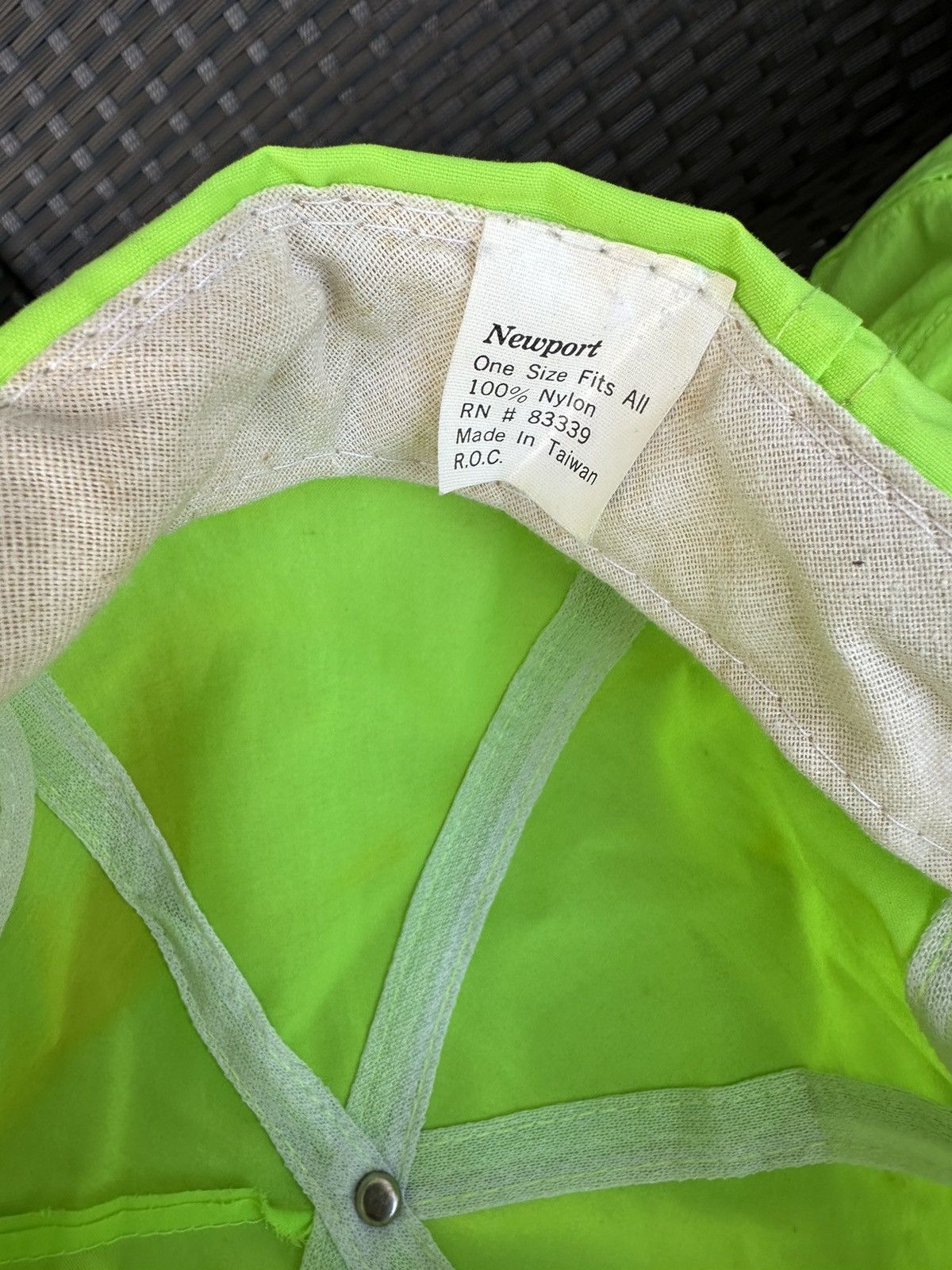 Camel × Vintage Vintage 80s Newport Neon Green Hat Lot Of 2 NEW Please Read Size ONE SIZE - 4 Thumbnail
