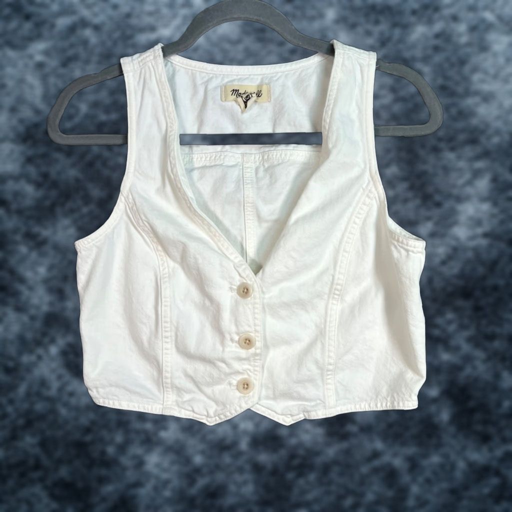 Madewell Madewell Vest Shirt Womens White Cotton Button-Front Vest Top 2 Adult Womens Regular Size White Solid Denim Jacket Style Basic Jacket Vintage No Size XS / US 0-2 / IT 36-38 - 1 Thumbnail