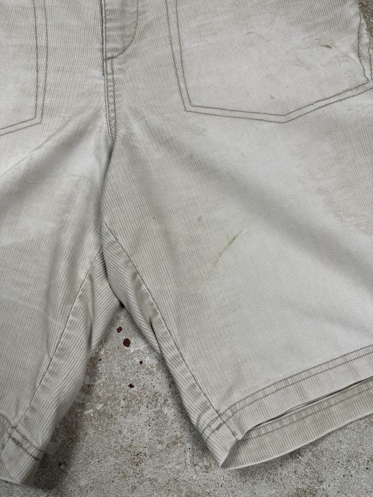 Oakley × Vintage Vintage Y2K Oakley Distressed Baggy Corduroy Shorts Cargo Size US 33 - 4 Thumbnail