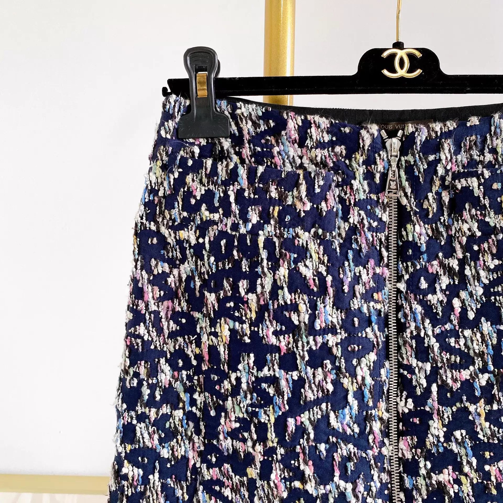 Louis Vuitton LV tweed mini skirt 34 Size 25" / US 0 / IT 36 - 3 Thumbnail