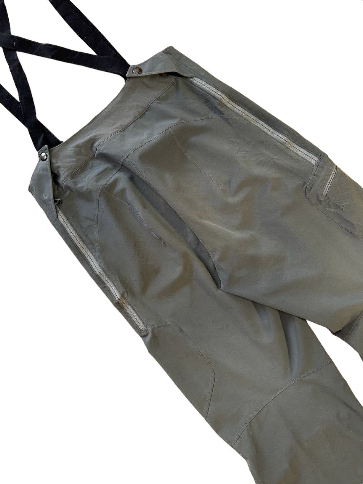 Patagonia Patagonia X Polartec SoftShell Overall Size US 31 - 10 Thumbnail